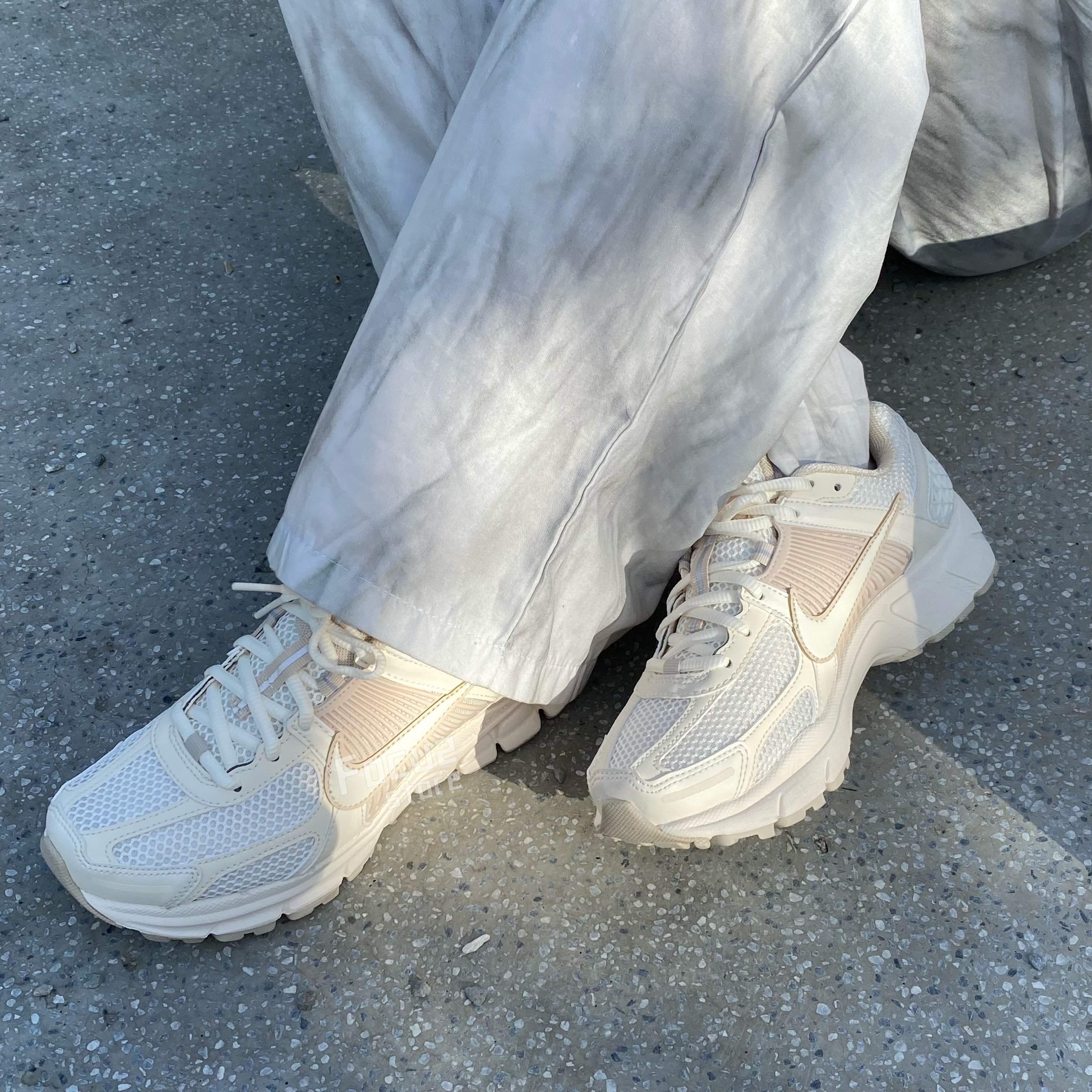 Wmns Air Zoom Vomero 5 'Sail Light Orewood Brown' FQ6868-111【現貨商品】