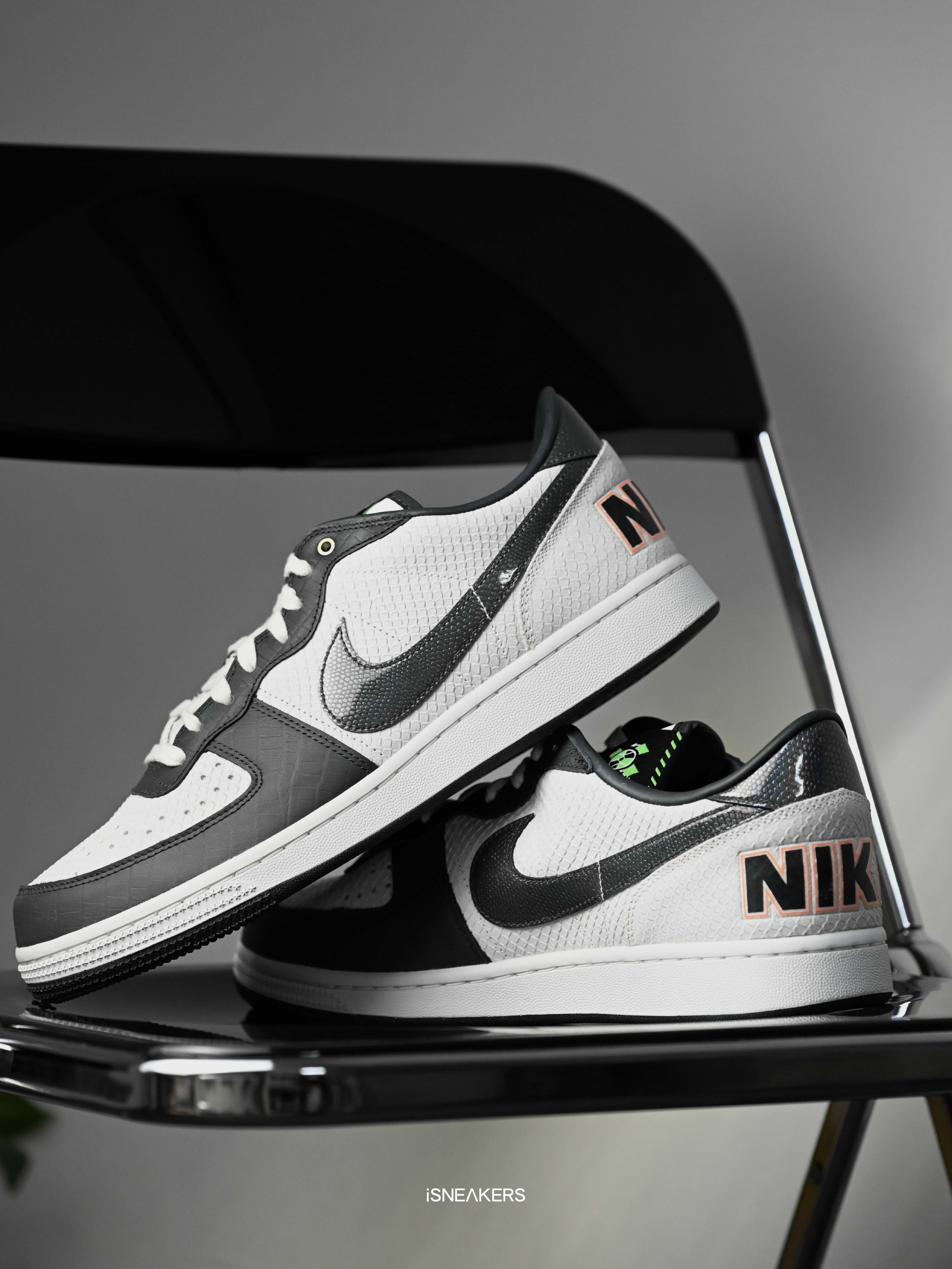 iSNEAKERS | Nike Terminator Low 白灰FN9331-191