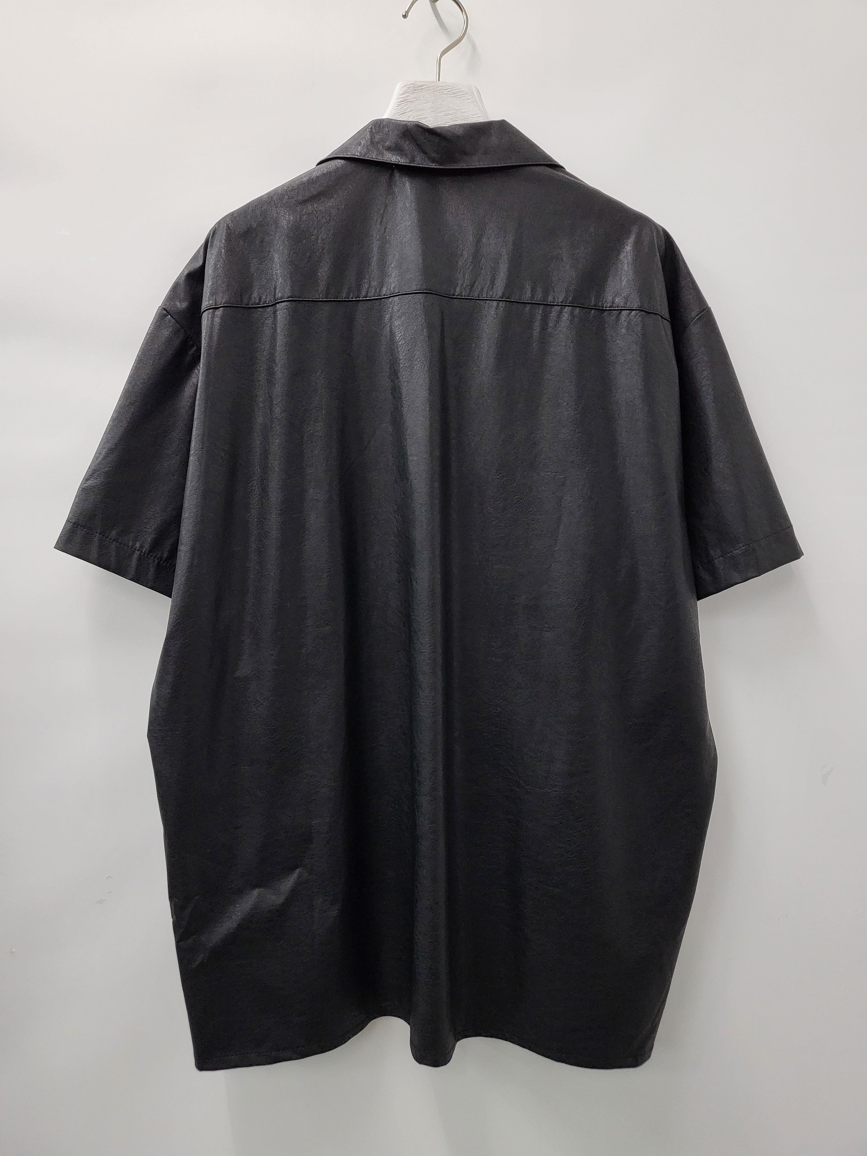 淨色仿合成皮短袖恤衫 S2100