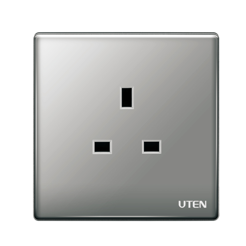 UTEN Z9 13A單位連保護門插座(灰色/金色)