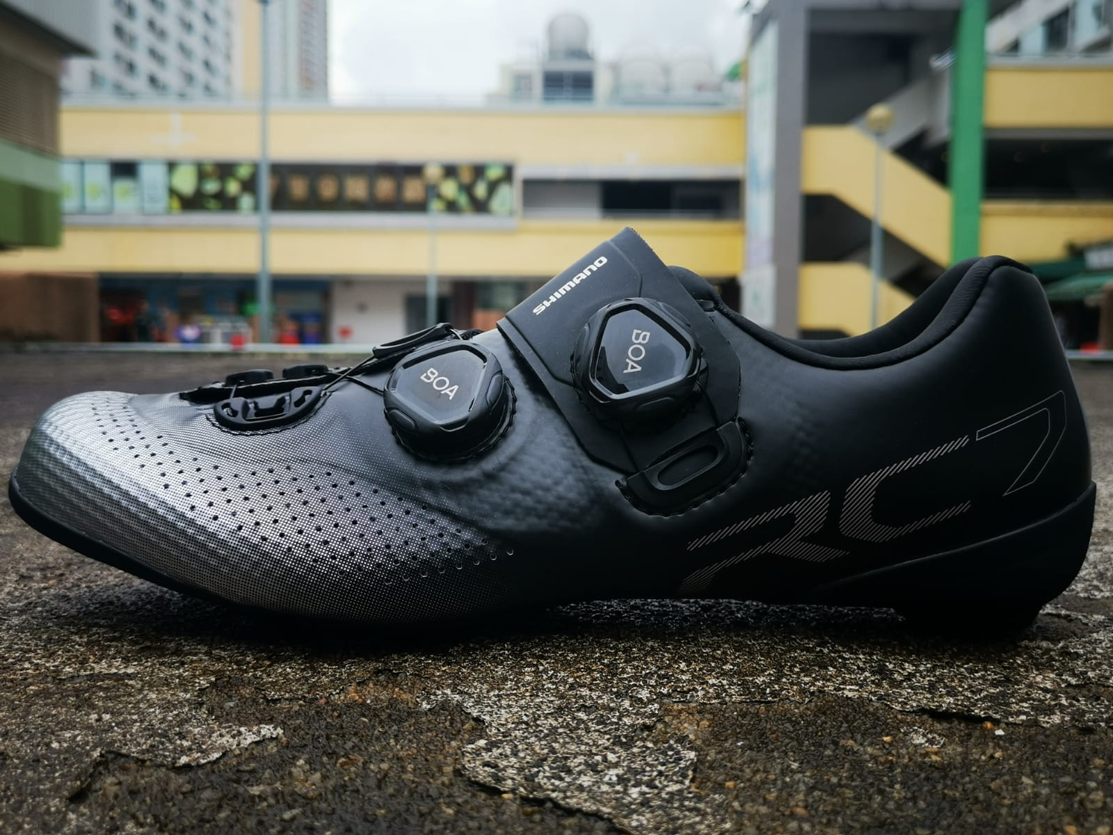 Shimano RC702 Wide Black