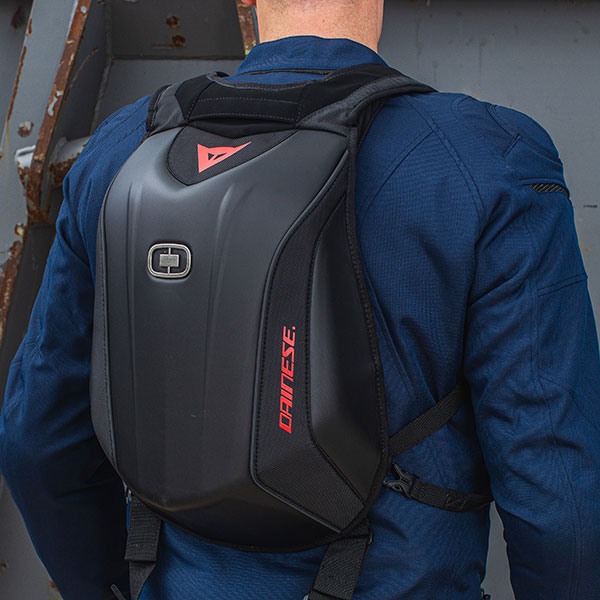 DAINESE D-MACH COMPACT BACKPACK STEALTH BLACK 騎士包