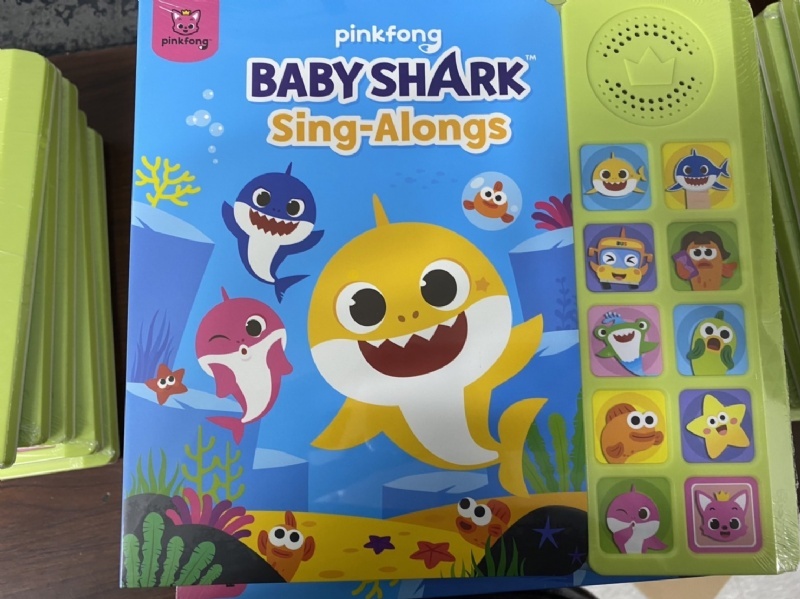 韓國玩具_ 鯊魚寶寶愛唱歌有聲書