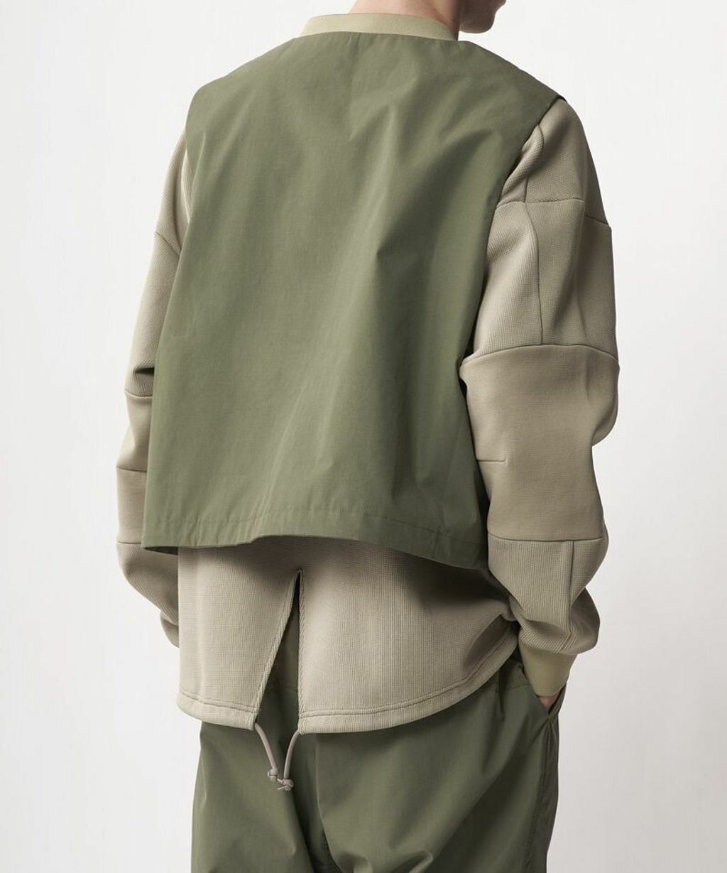 GRAMICCI by F/CE.　LAYERS OUTERWEAR GRAMICCI F/CE LAYERED OUTWEAR OLIVE – BLENDS