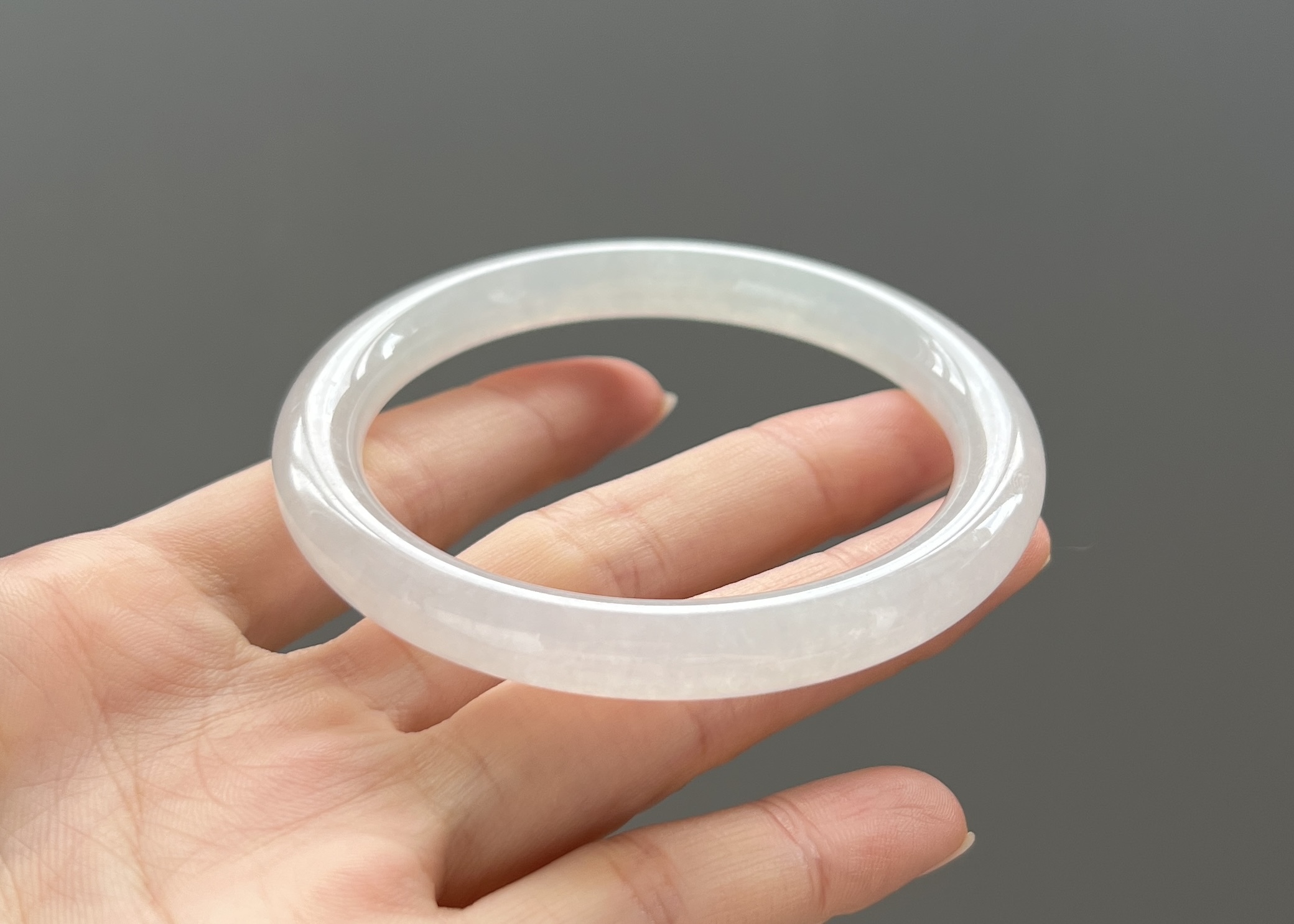 珍藏級極美白月光