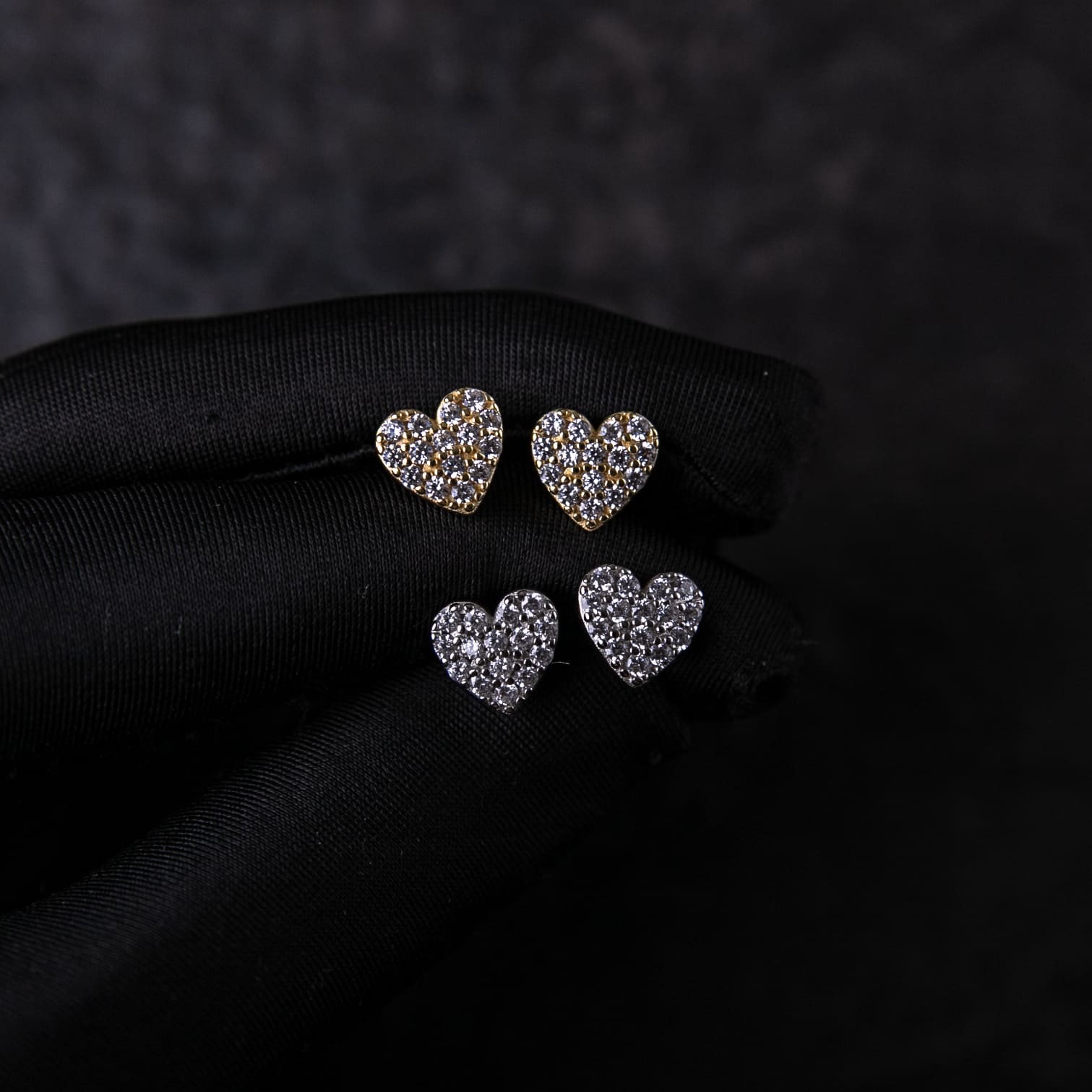 925純銀滿鑲愛心耳釘