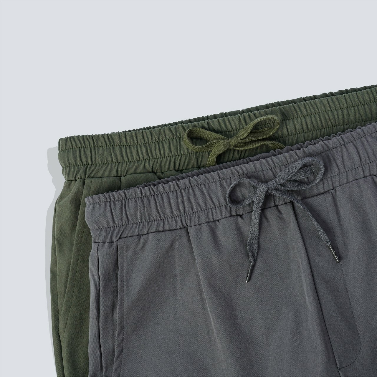 寬鬆工裝素面長褲褲頭細節照