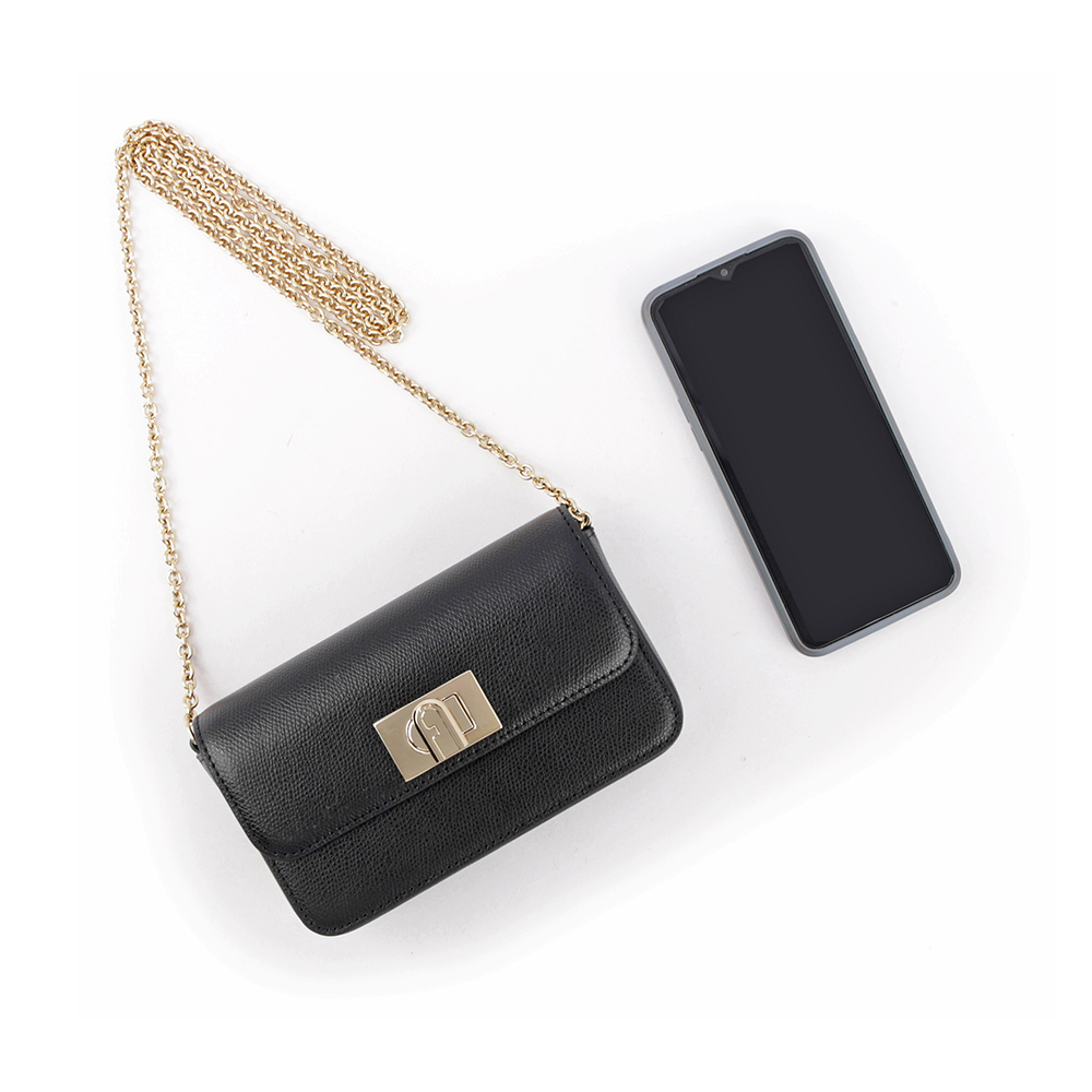 【FURLA】1927 拱門轉釦迷你鏈帶手拿/斜背包(黑色) WE00265 ARE000 O6000