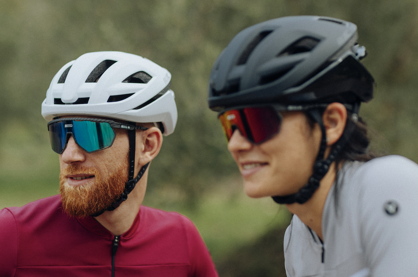 HJC Bellus Road helmet