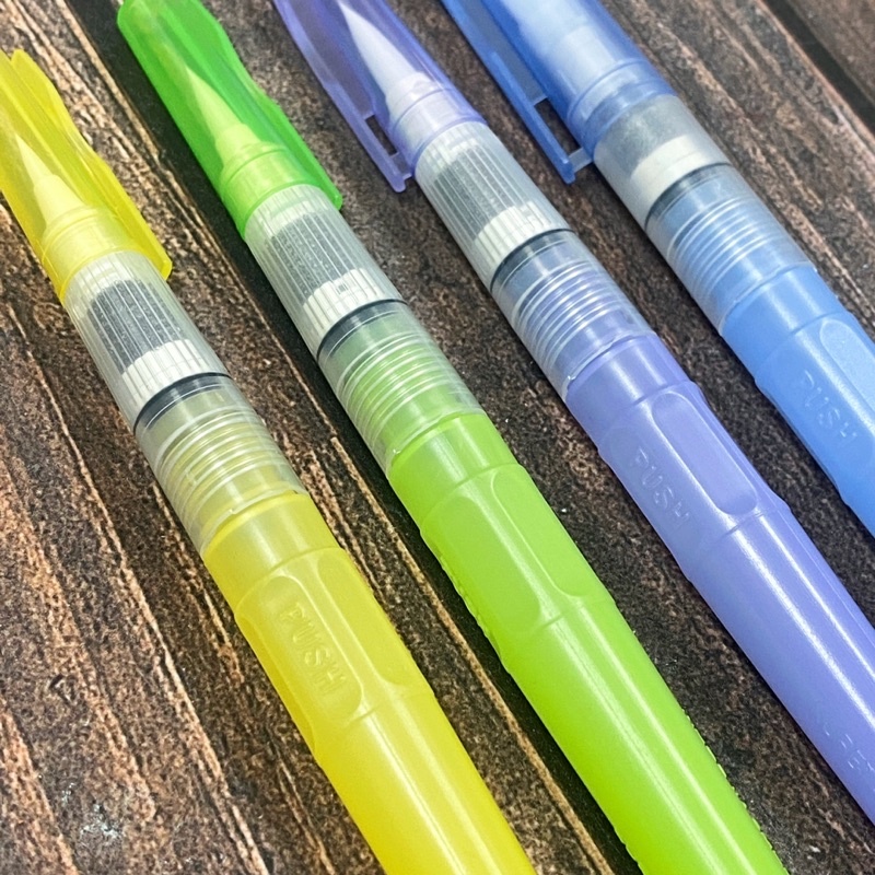 Kuretake 吳竹 攜帶式水筆