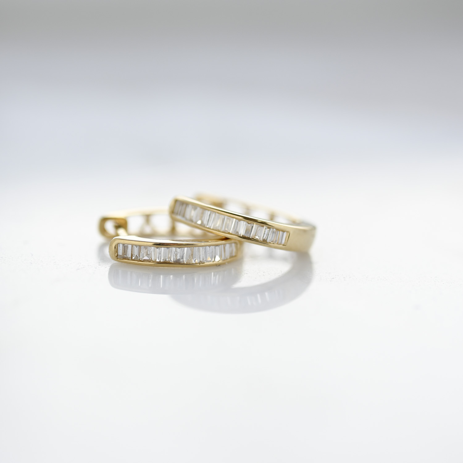 18K mini baguette diamond earring hoop