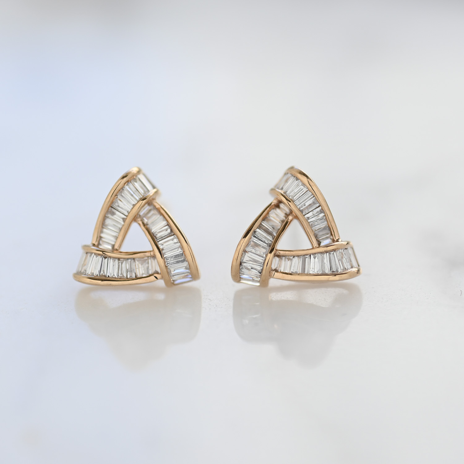 18K Tri Baguette Diamond Earring