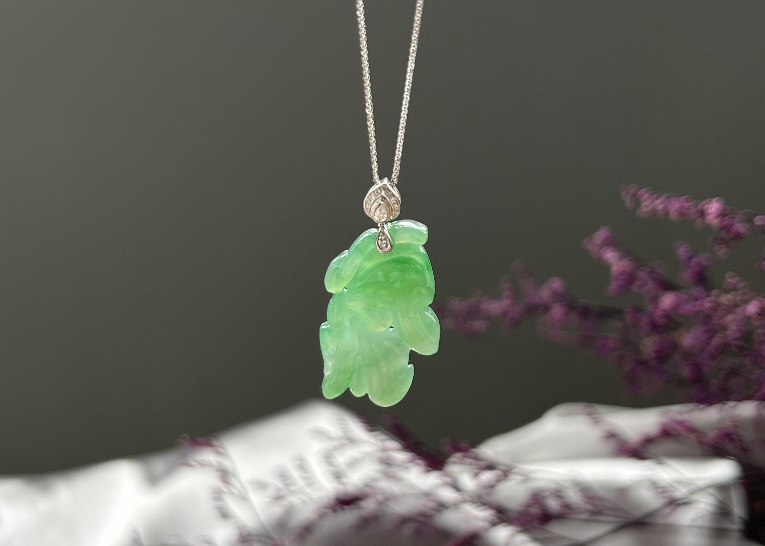 珍藏級正冰種綠翡蝴蝶18K