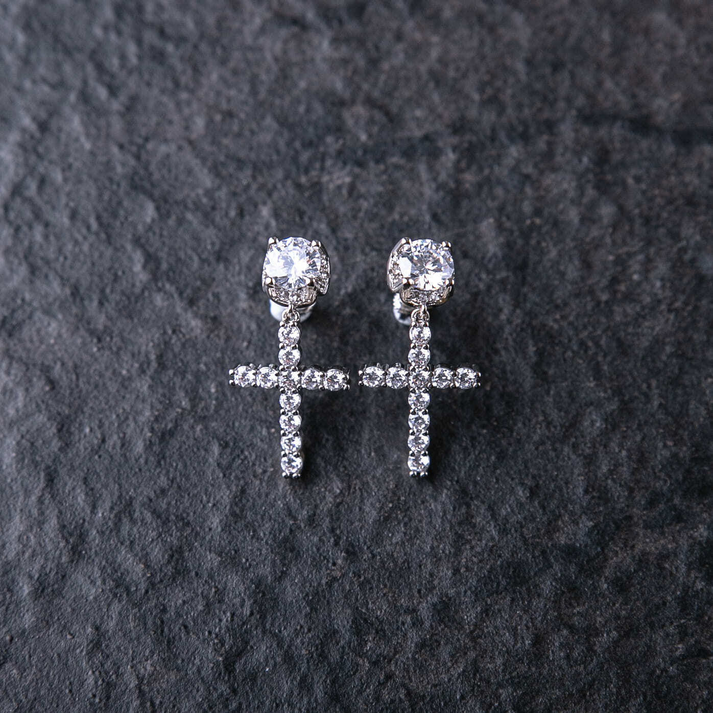 8mm圓鑽十字架掛墜耳釘
