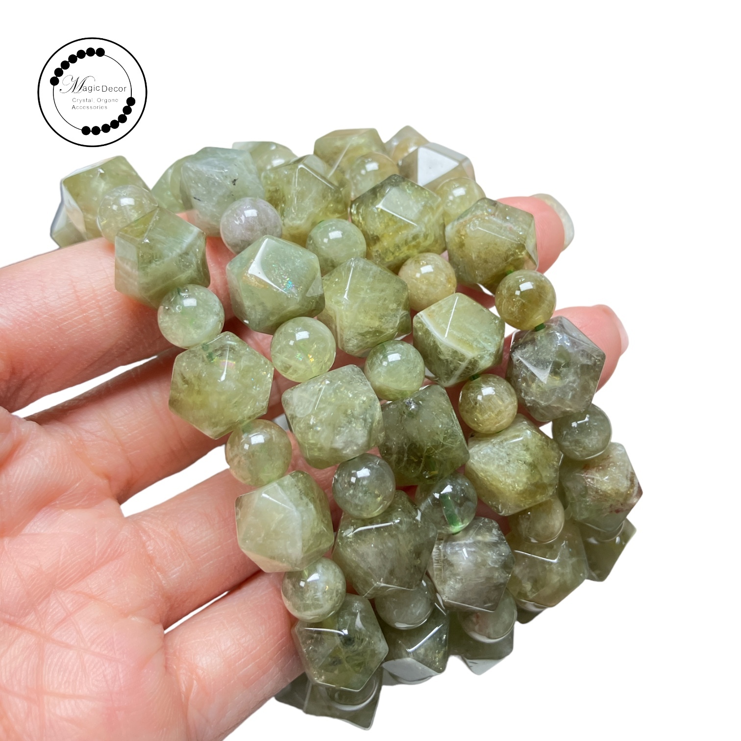 250217-D73 9mm+星河綠水晶唐八菱切割手串