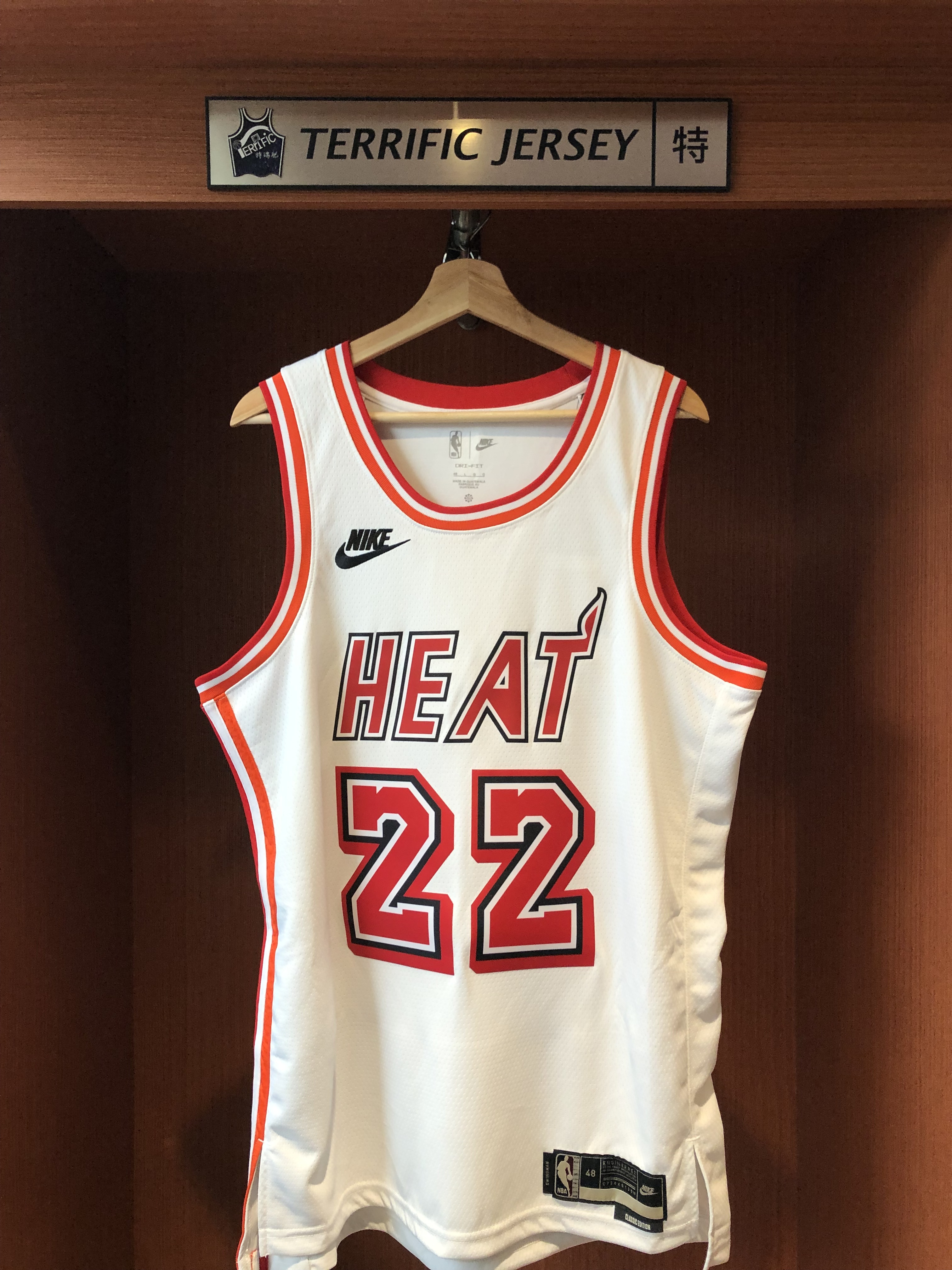 NBA球衣 Jimmy Butler 邁阿密熱火復古白 HWC Nike Swingman 球迷版 熱轉印 全新