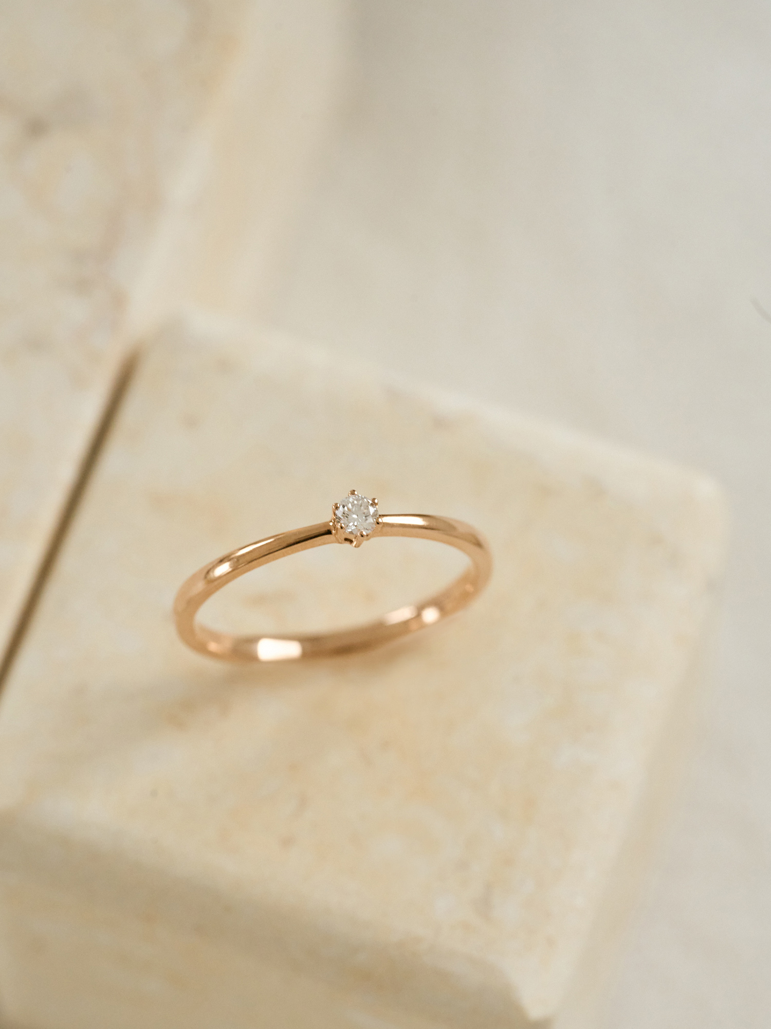 AURA 18K鑽石柔光戒指