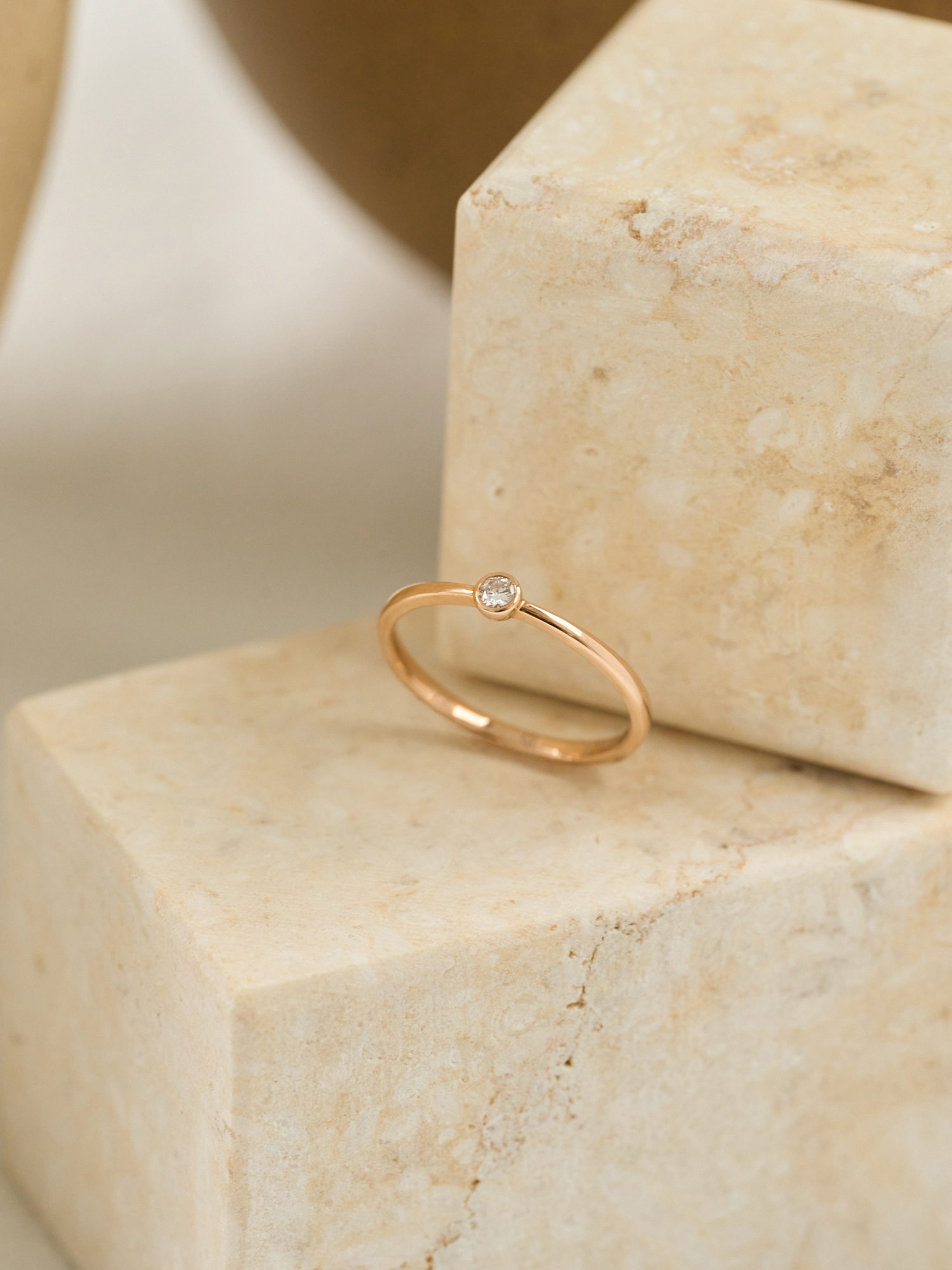 AURA 18K鑽石簡約戒指