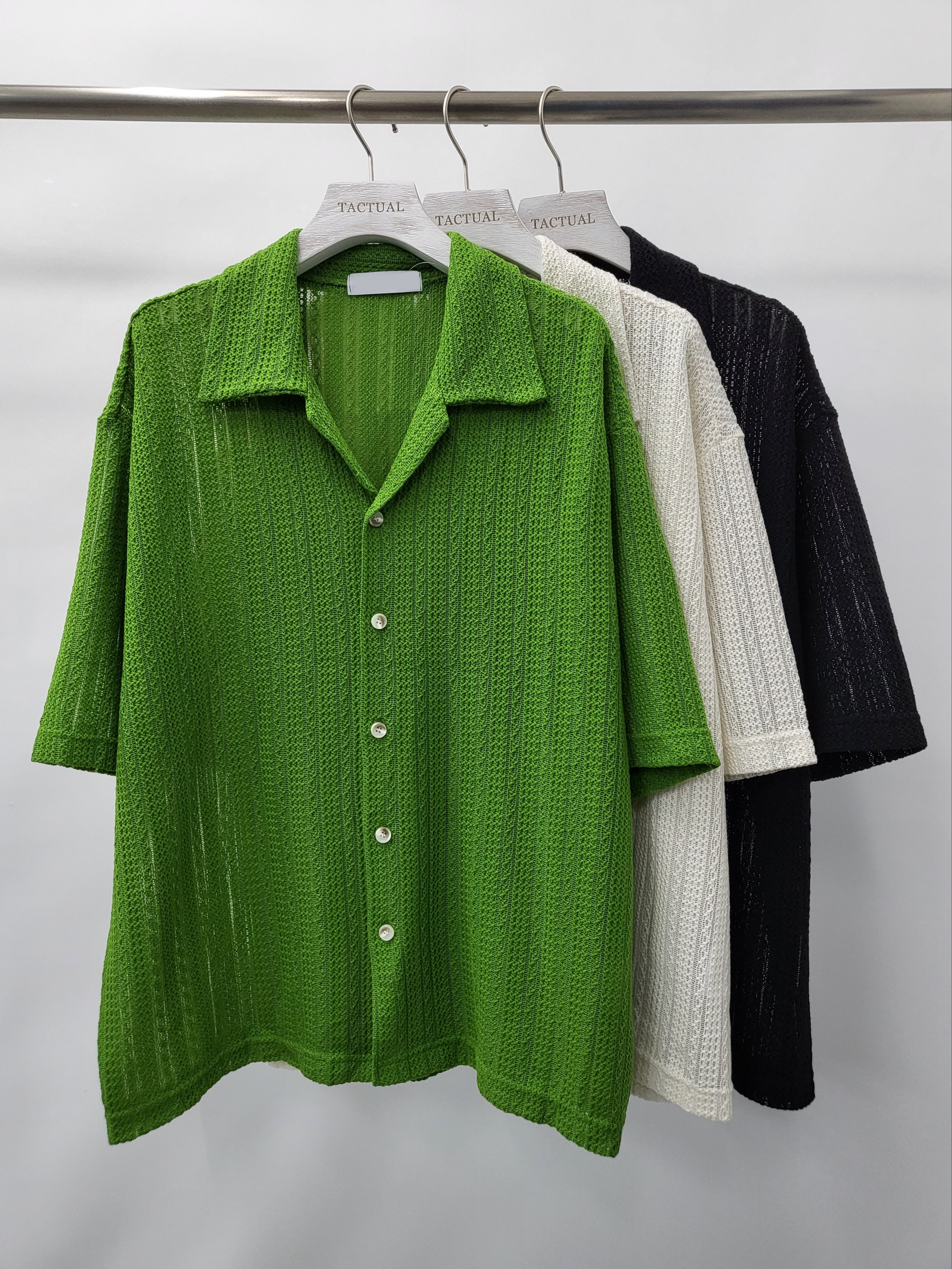 淨色通花短袖恤衫 S2106