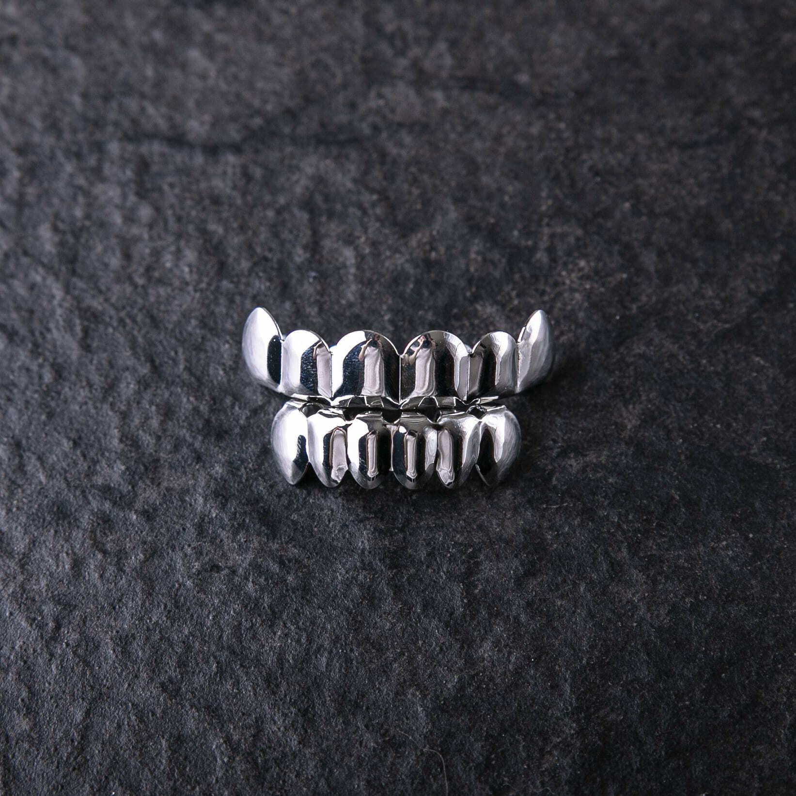 光面金屬牙套/銀色