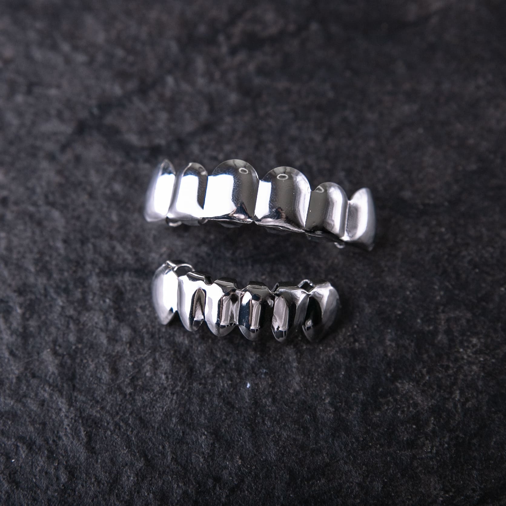 光面金屬牙套/銀色