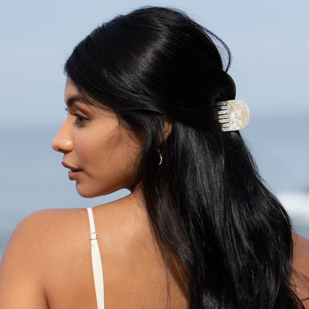 FRANCE LUXE 圓弧造型中抓夾〈珍珠白〉