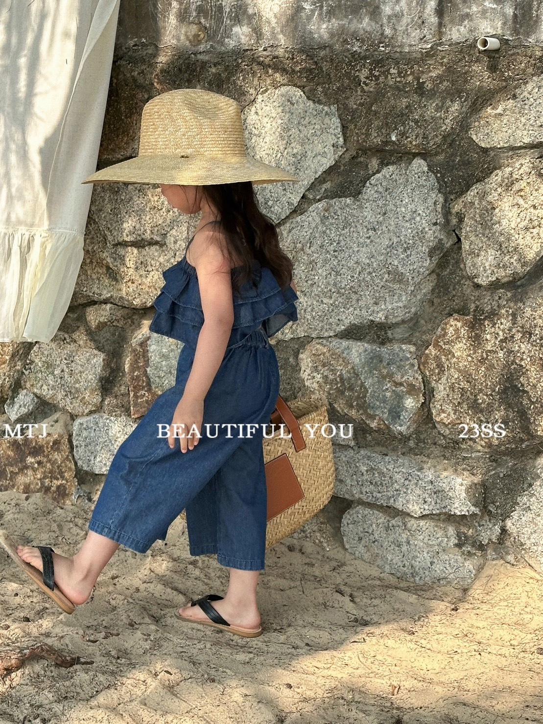 親膚荷葉邊牛仔套裝