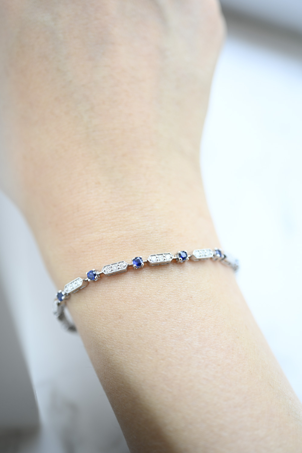 18K Hexagon Blue Sapphire Diamond Tennis Bracelet