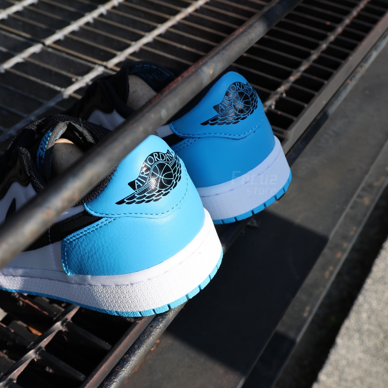 Wmns Air Jordan 1 Retro Low OG 'UNC' 女款 CZ0775-104【現貨商品】