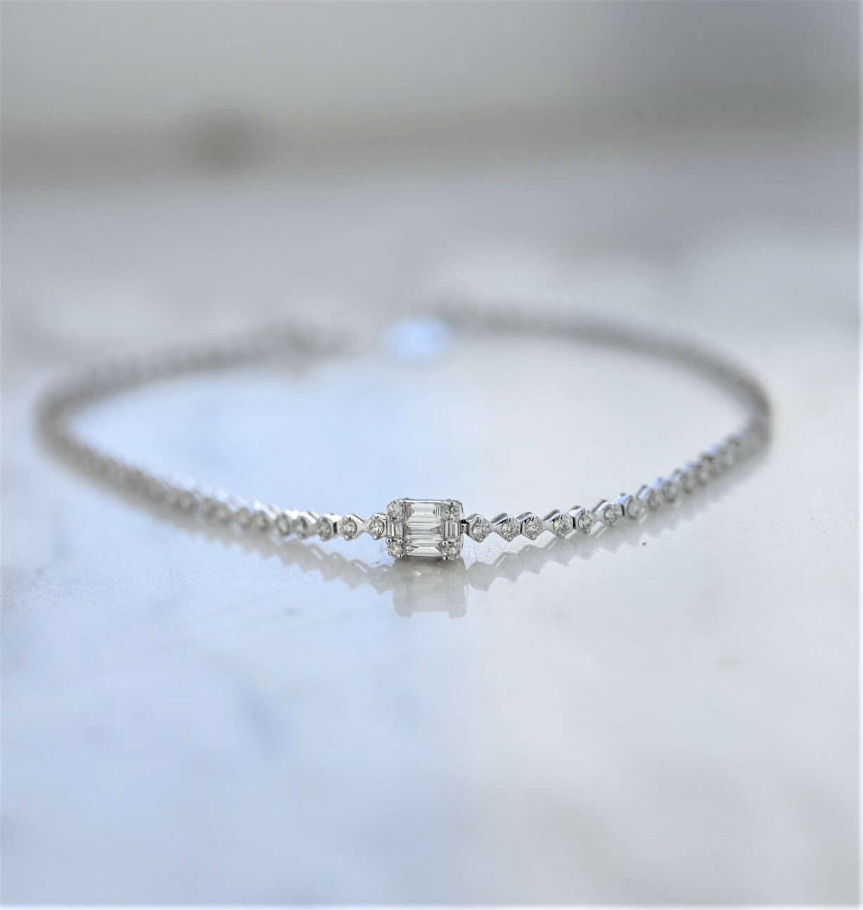 18K Mini Junquillo Diamond Tennis Bracelet