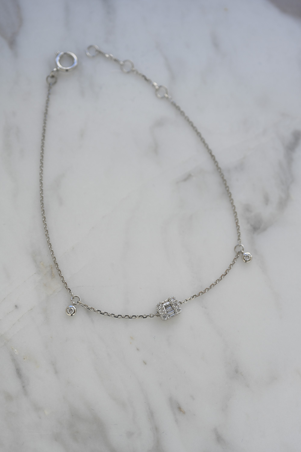 18K El foco Diamond Bracelet