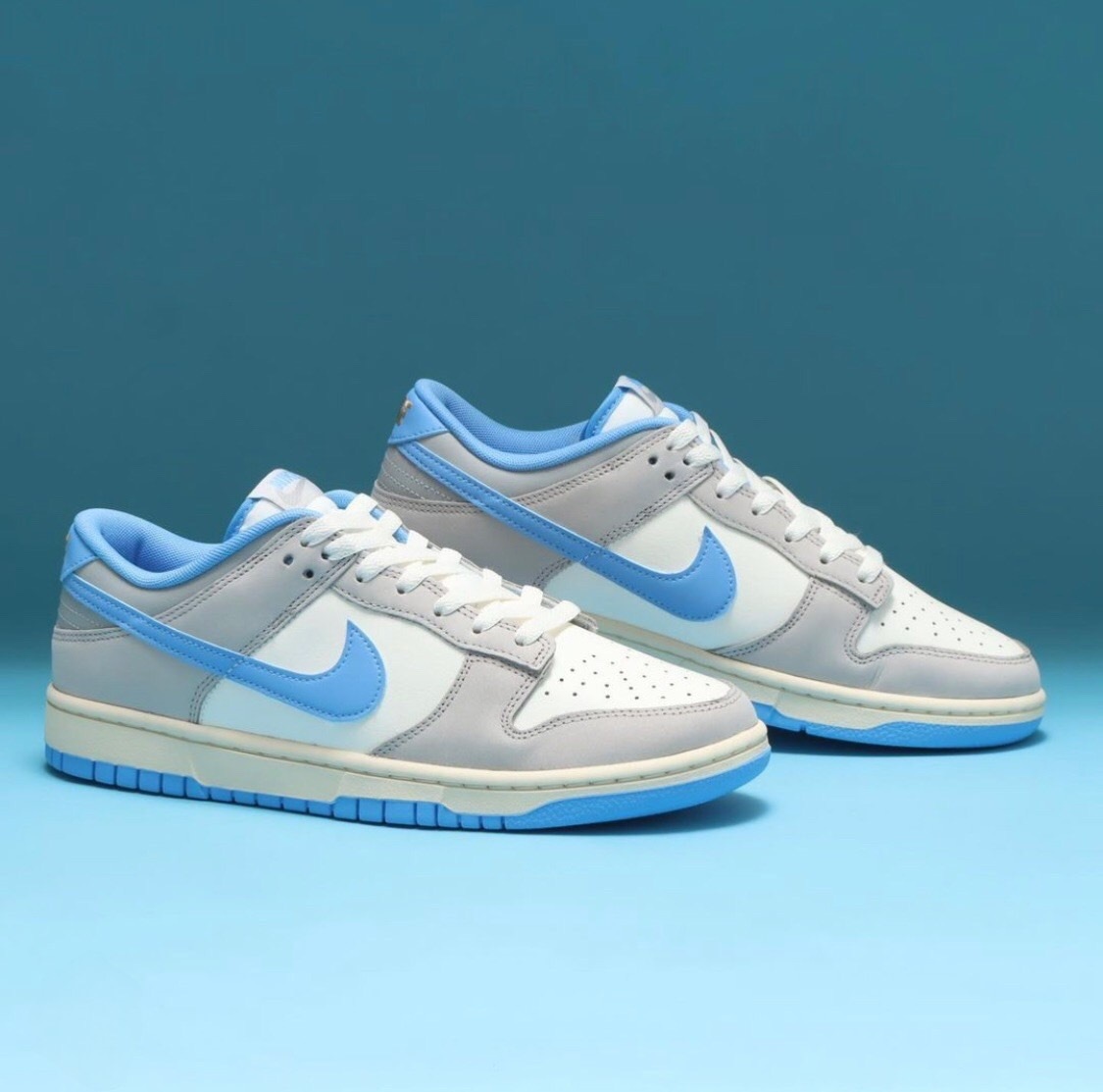 【APAIR】預購 Nike Dunk Low Athletic Department "University Blue" 北卡藍灰 FN7488-133