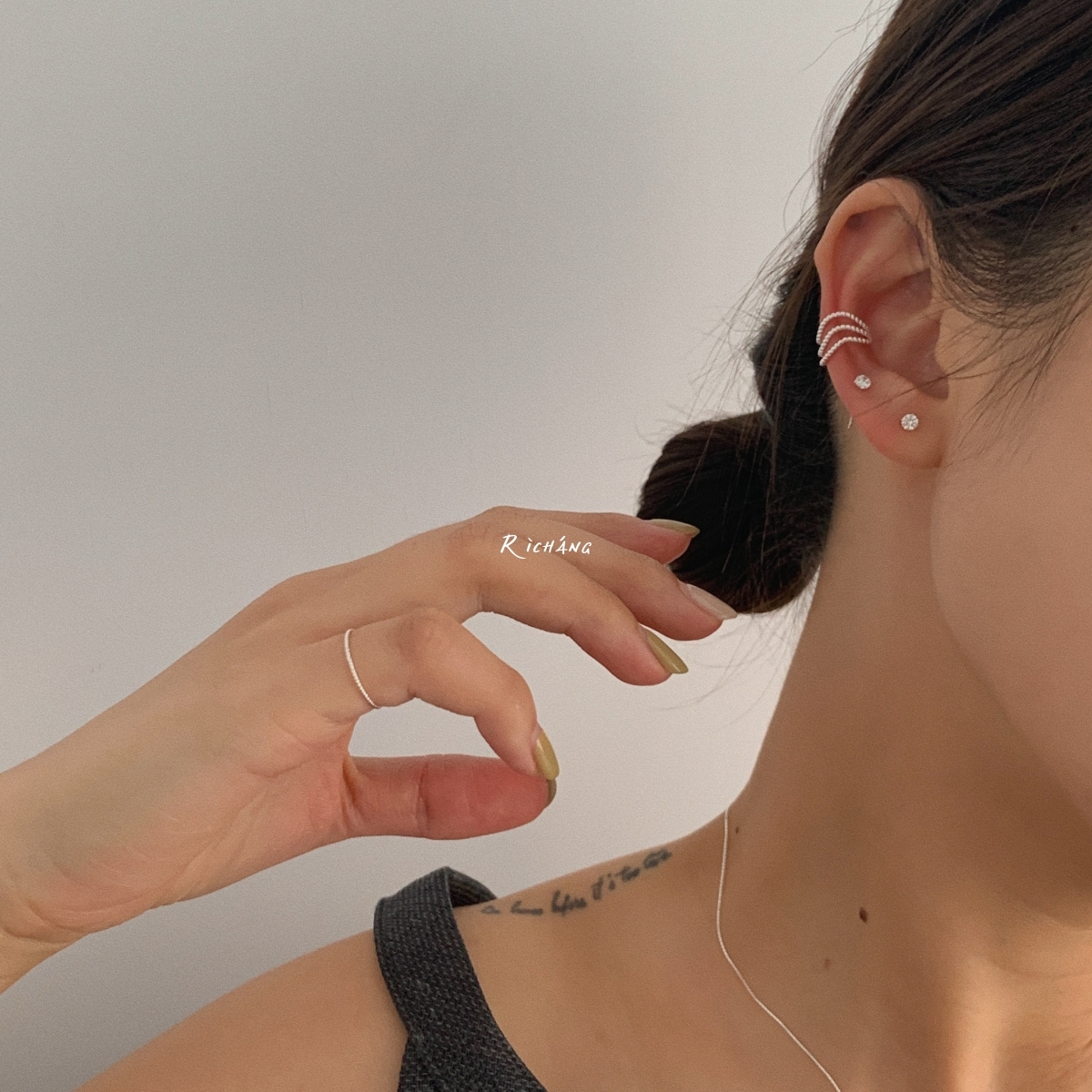 Able (ear-cuff)