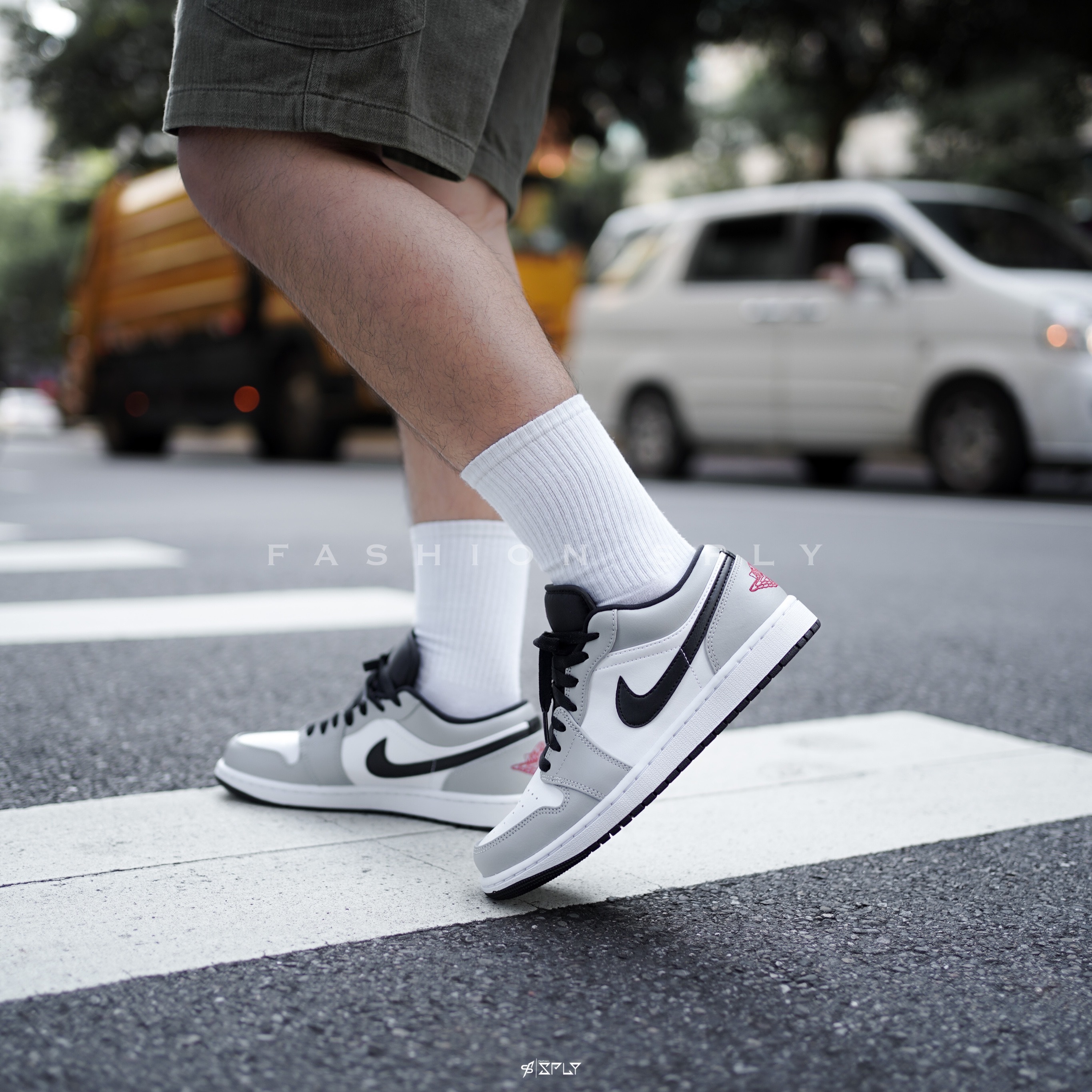 Air Jordan 1 Low Light Smoke Grey 煙灰 553558-030