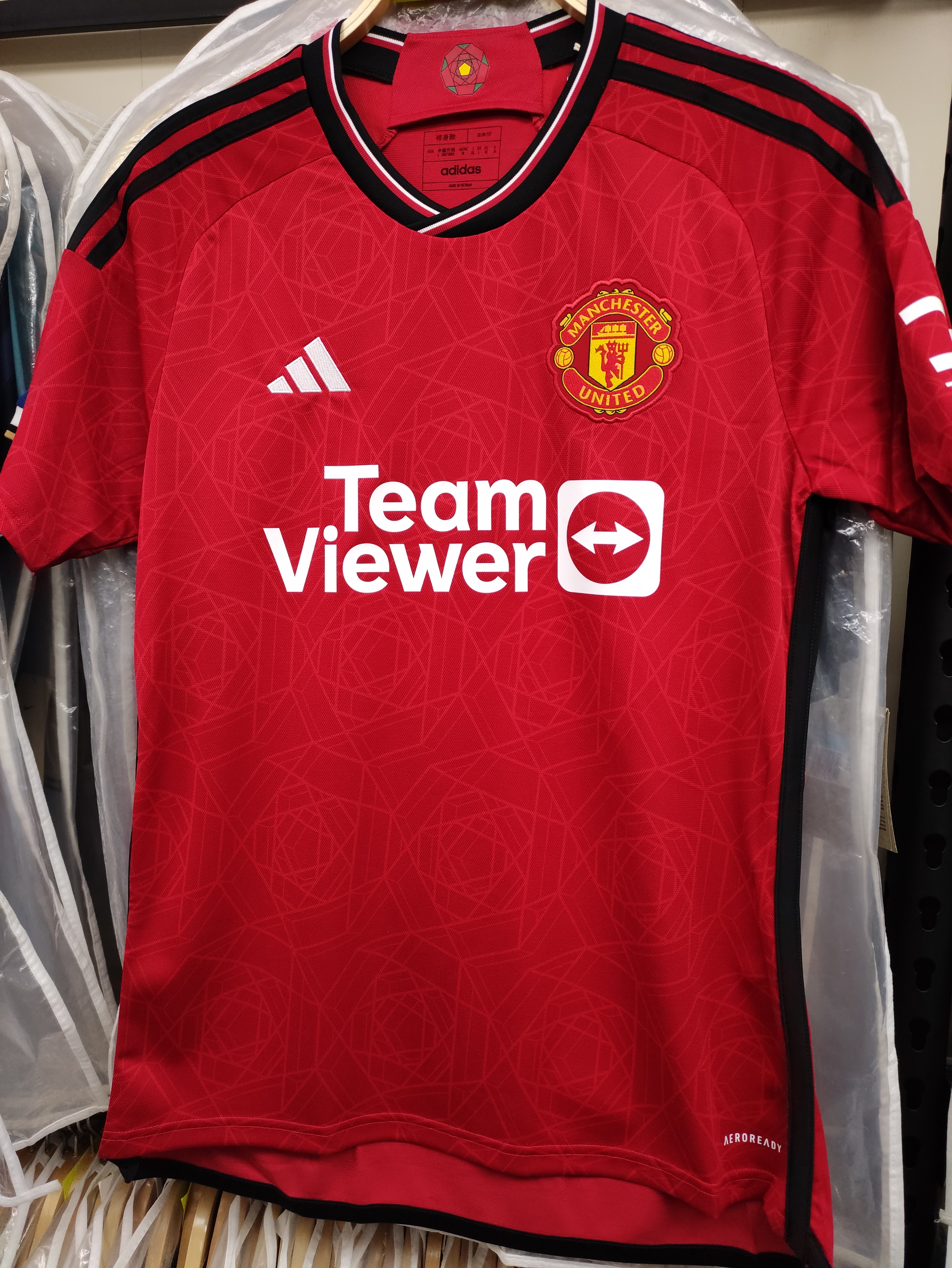 23-24曼聯主場球迷版球衣