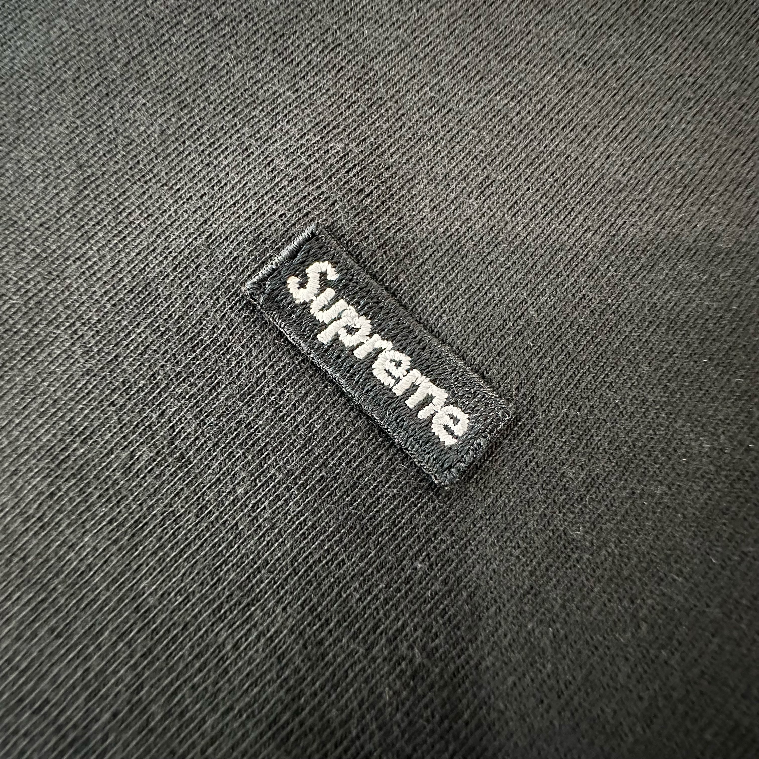 supreme small box tee black
