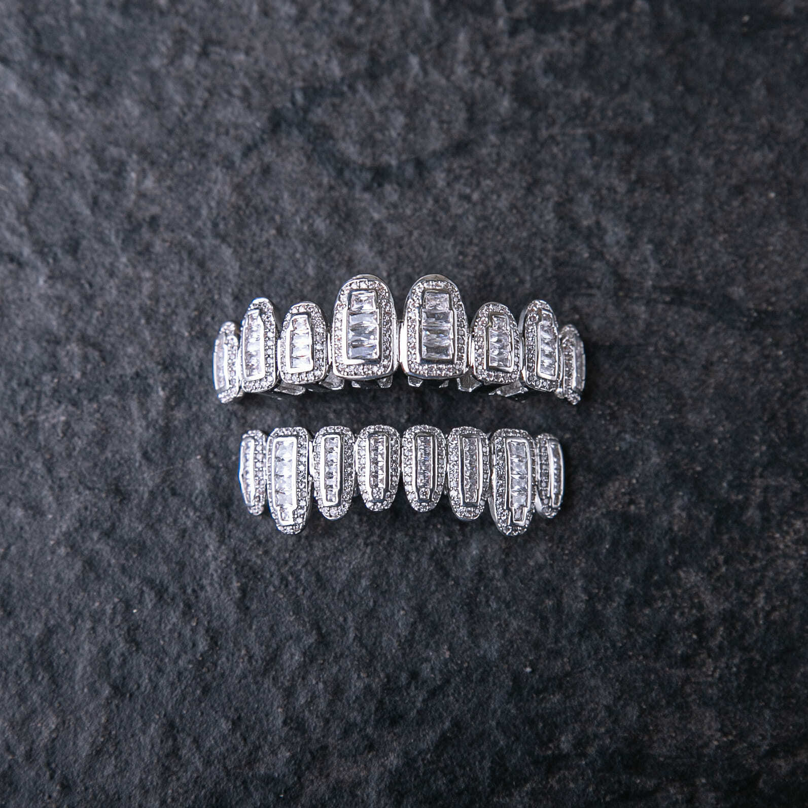 T方混鑲滿鑲牙套/銀色