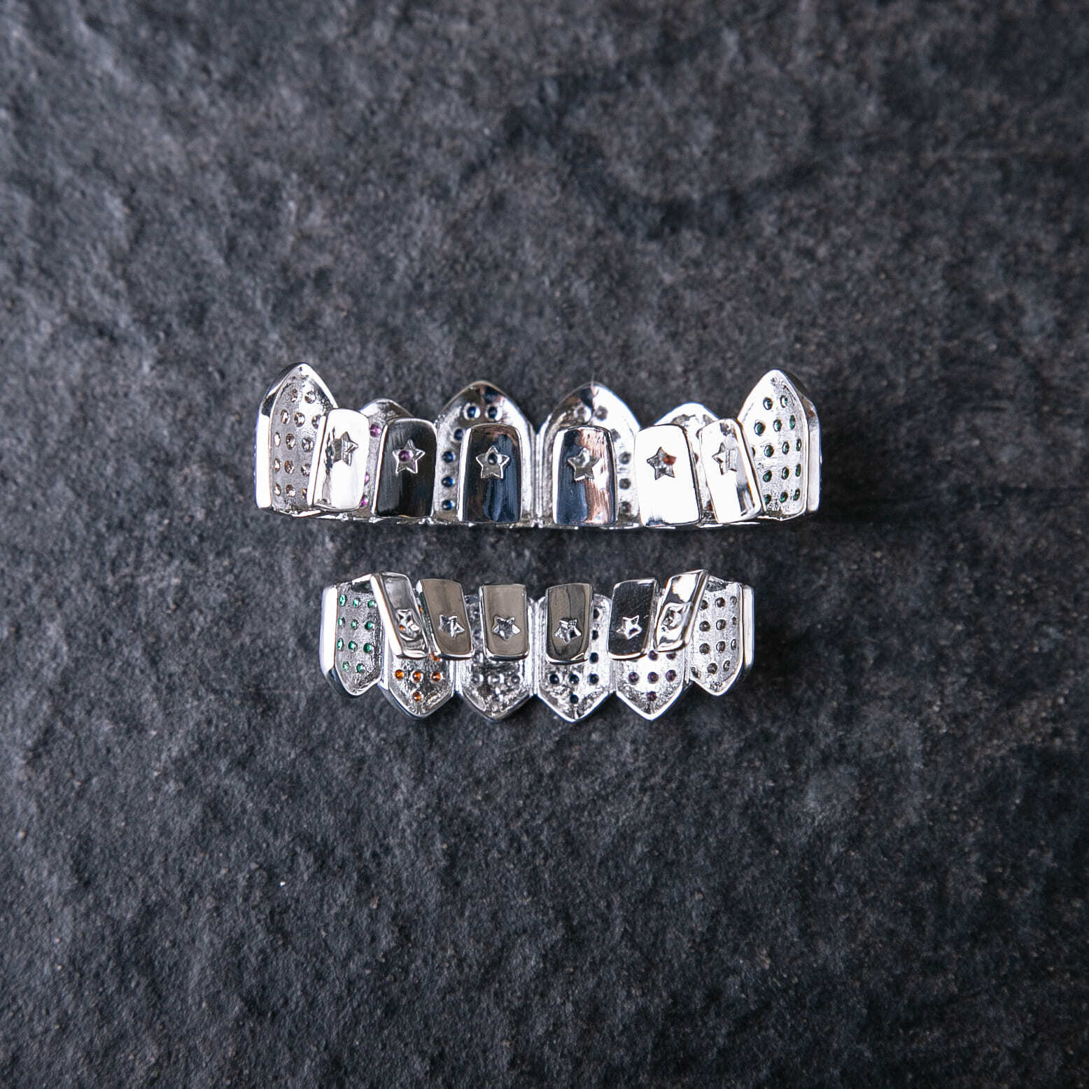 多色滿鑲牙套/銀色