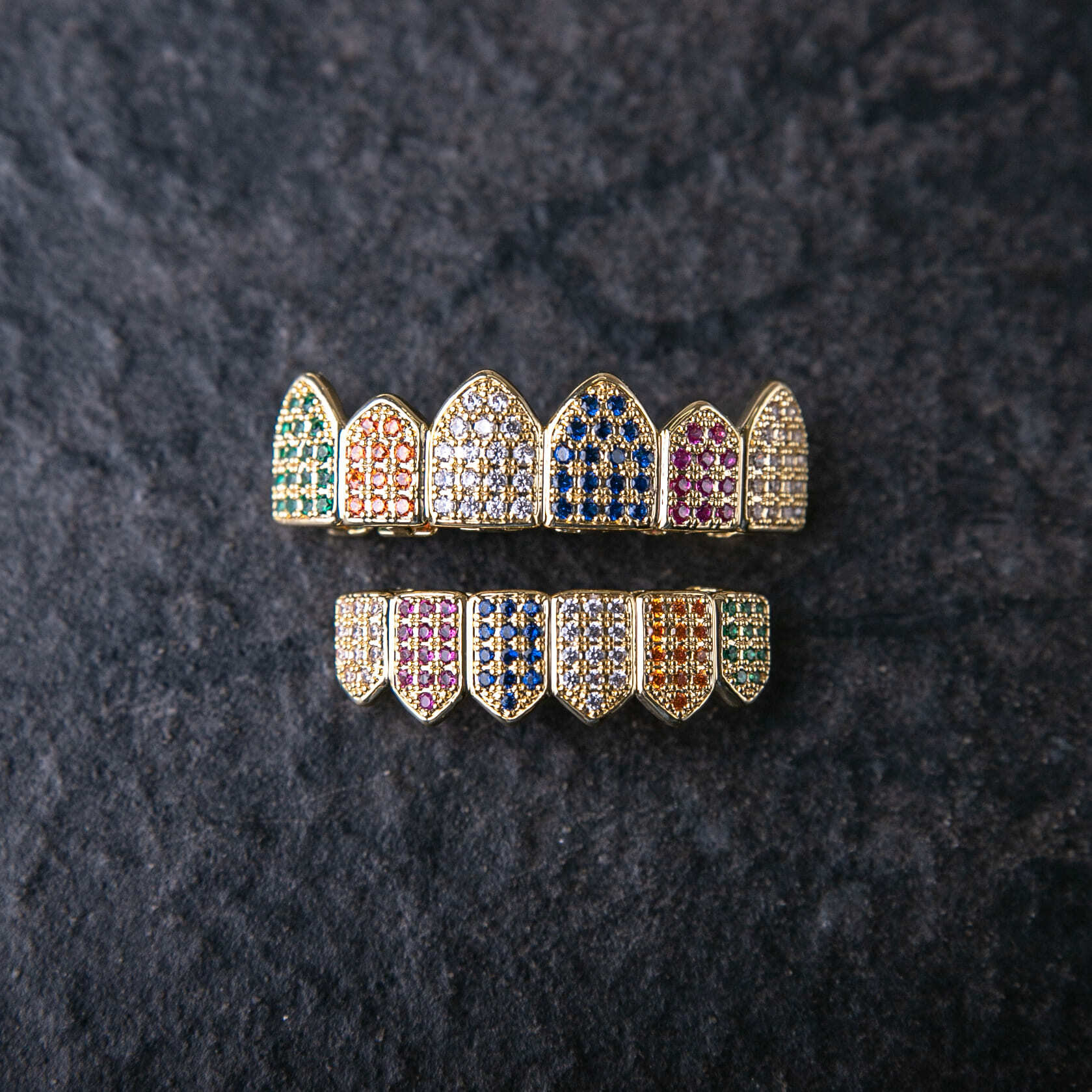 多色滿鑲牙套/金色