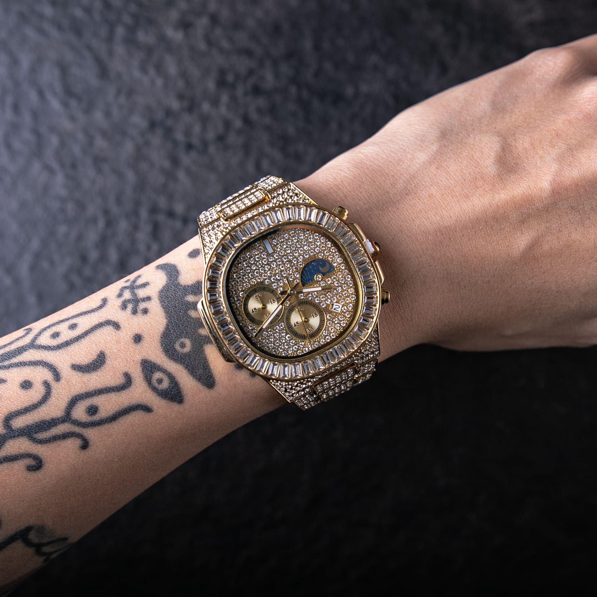 滿鑲經典船長手錶