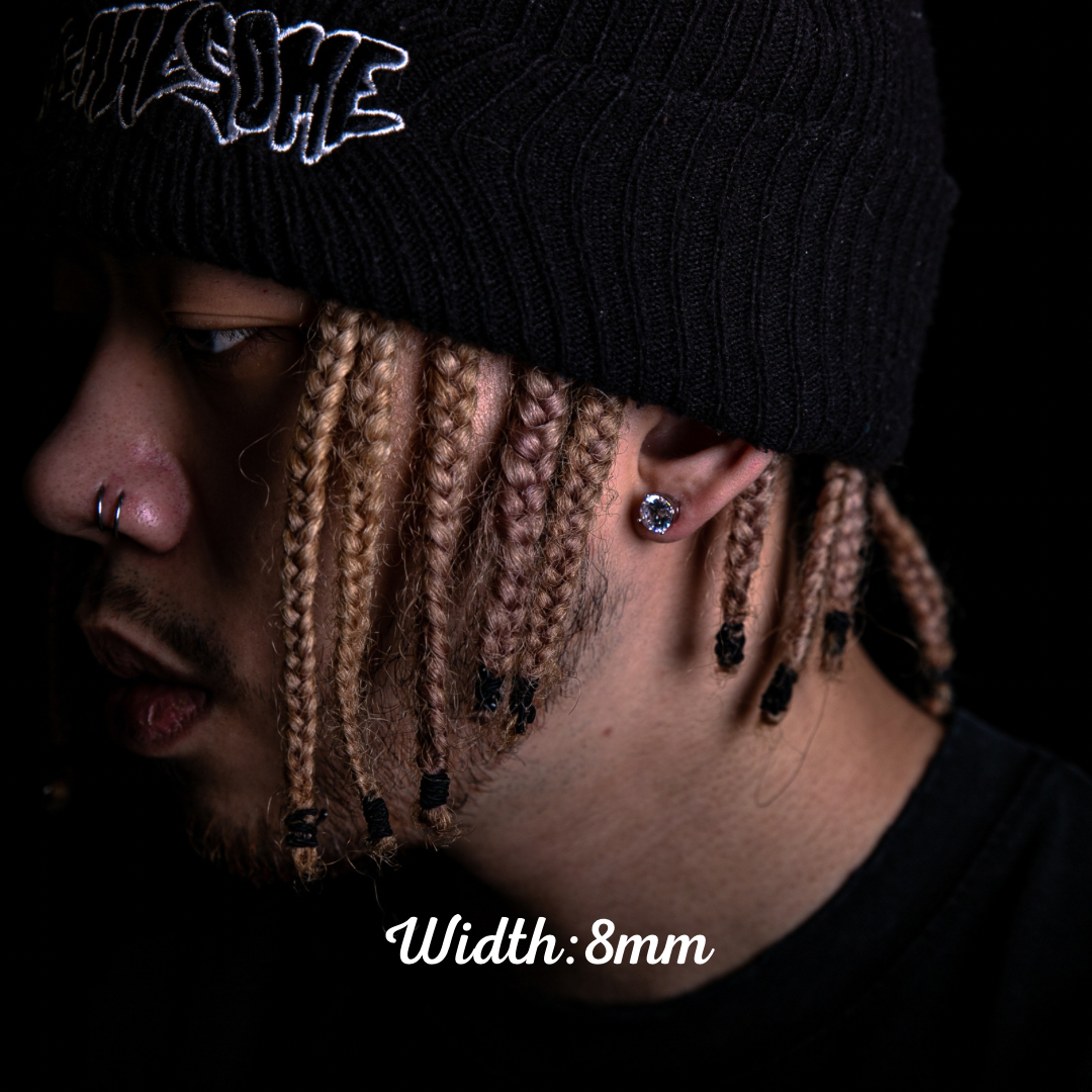 925純經典圓鑽莫桑石耳釘