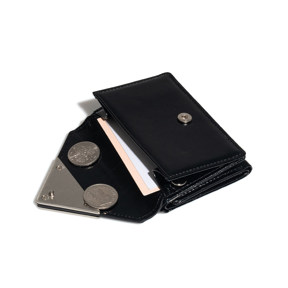 fennec - CRINKLE TRIANGLE TRIPLE WALLET - BLACK