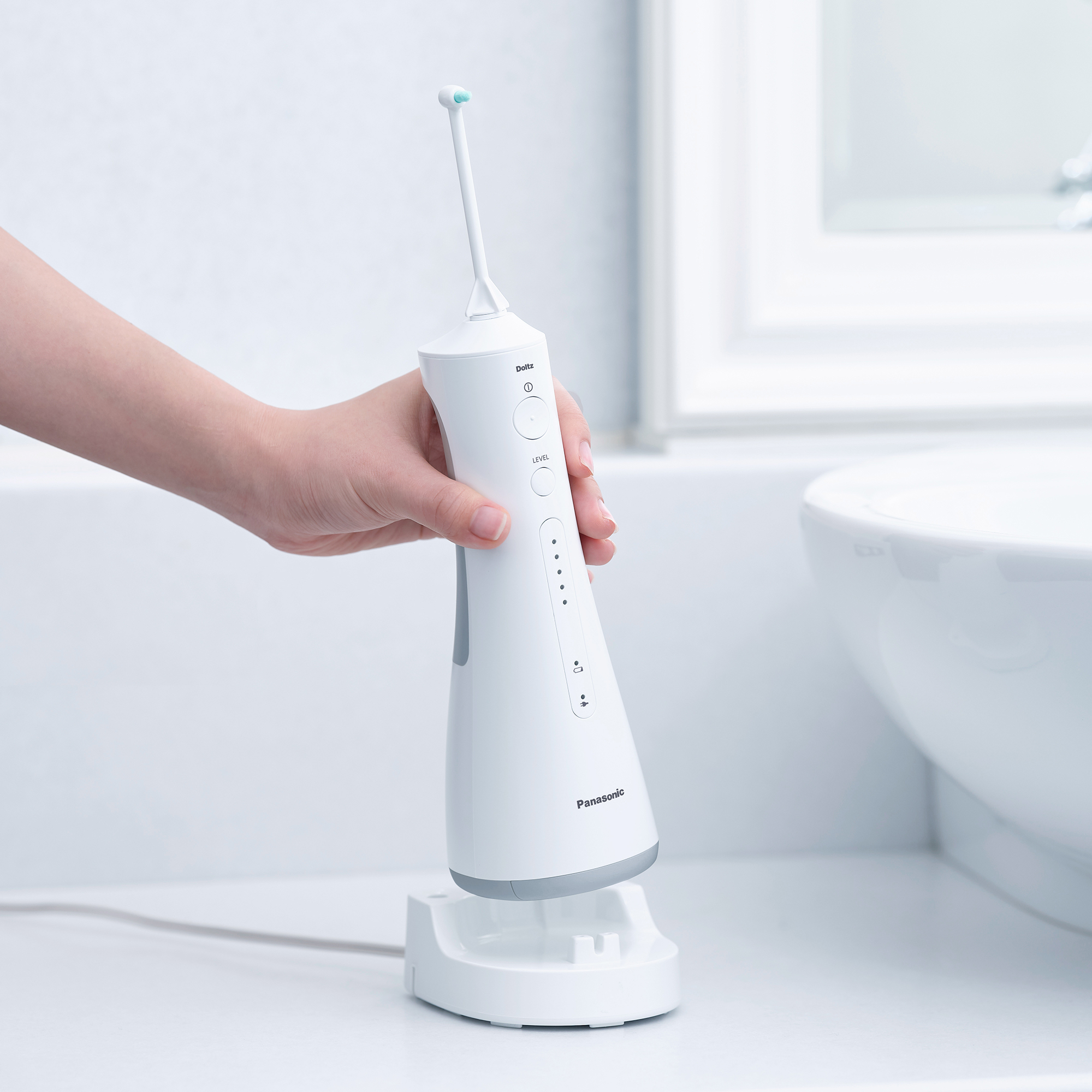 樂聲  Panasonic  EW-1513‧充電式水牙線‧香港行貨,原廠1年保養‧