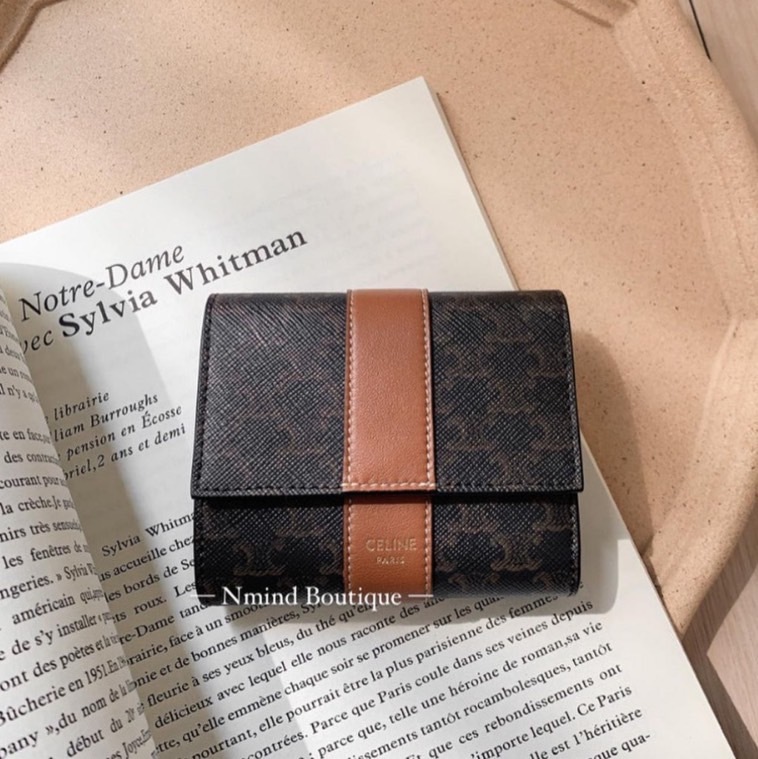 CELINE SMALL TRIFOLD WALLET IN TRIOMPHE CANVAS AND LAM