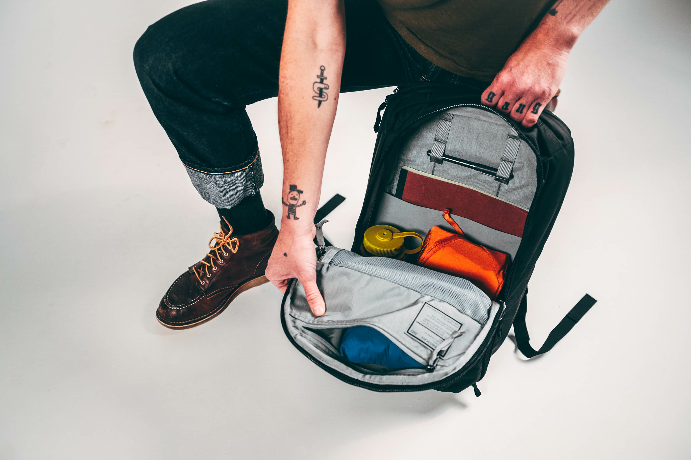 CIVIC PANEL LOADER 標準版旅遊冒險包