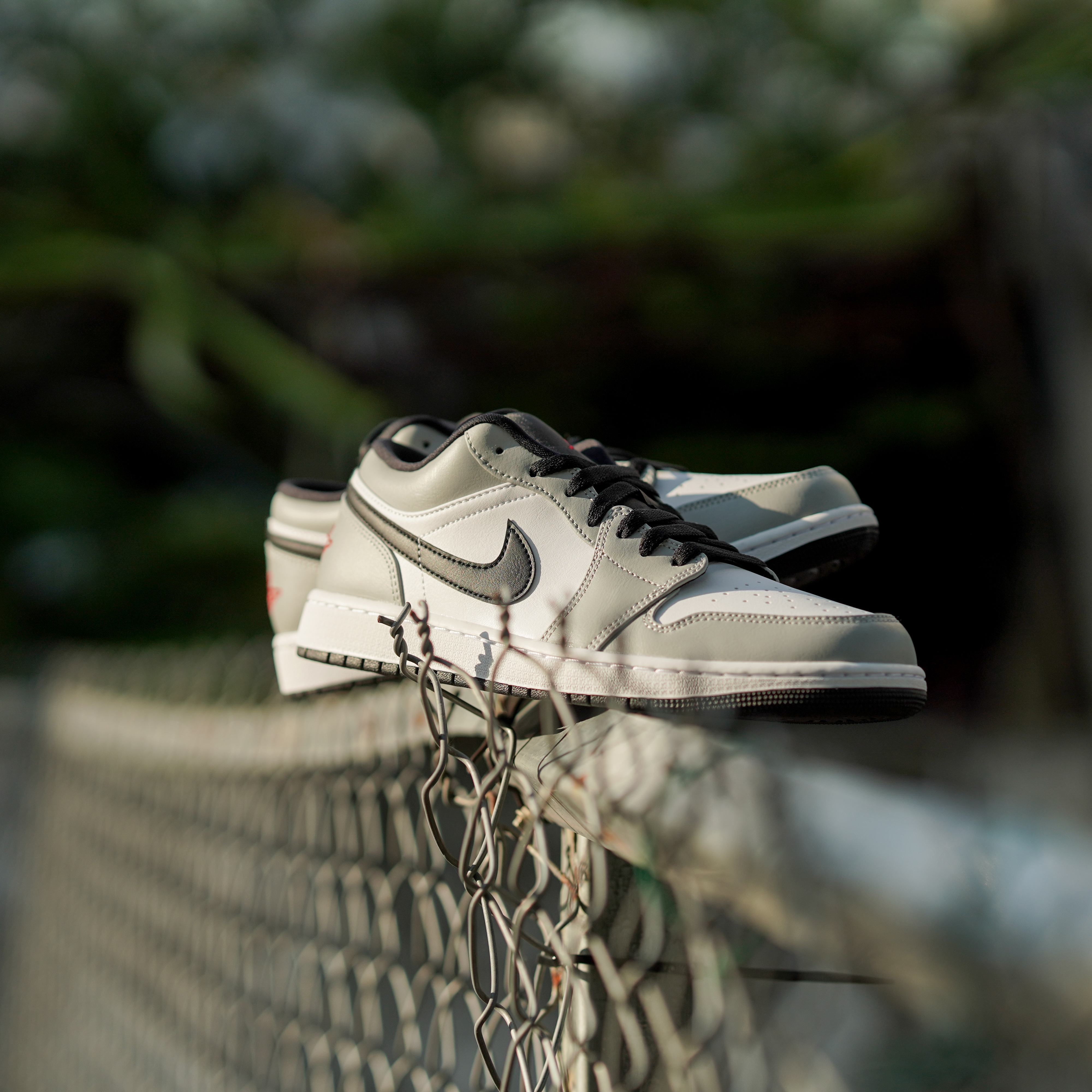 NIKE AIR JORDAN 1 LOW SMOKE GREY 煙灰白灰低筒AJ1 休閒鞋【55355