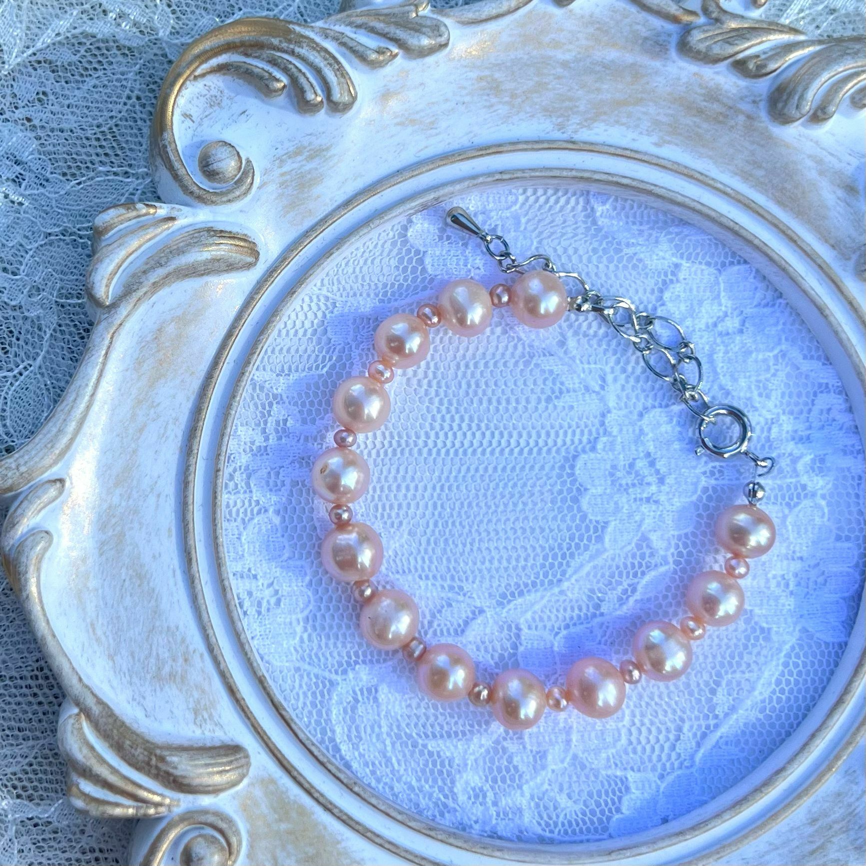 RABBIT BOUQUET天然石手作水晶手鏈-Peach Pearl