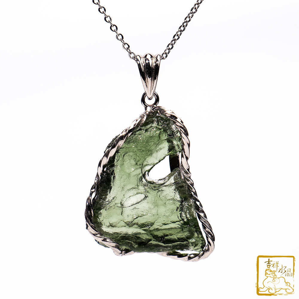 莫爾道玻隕石-捷克隕石墜 5.3g 靜心冥想