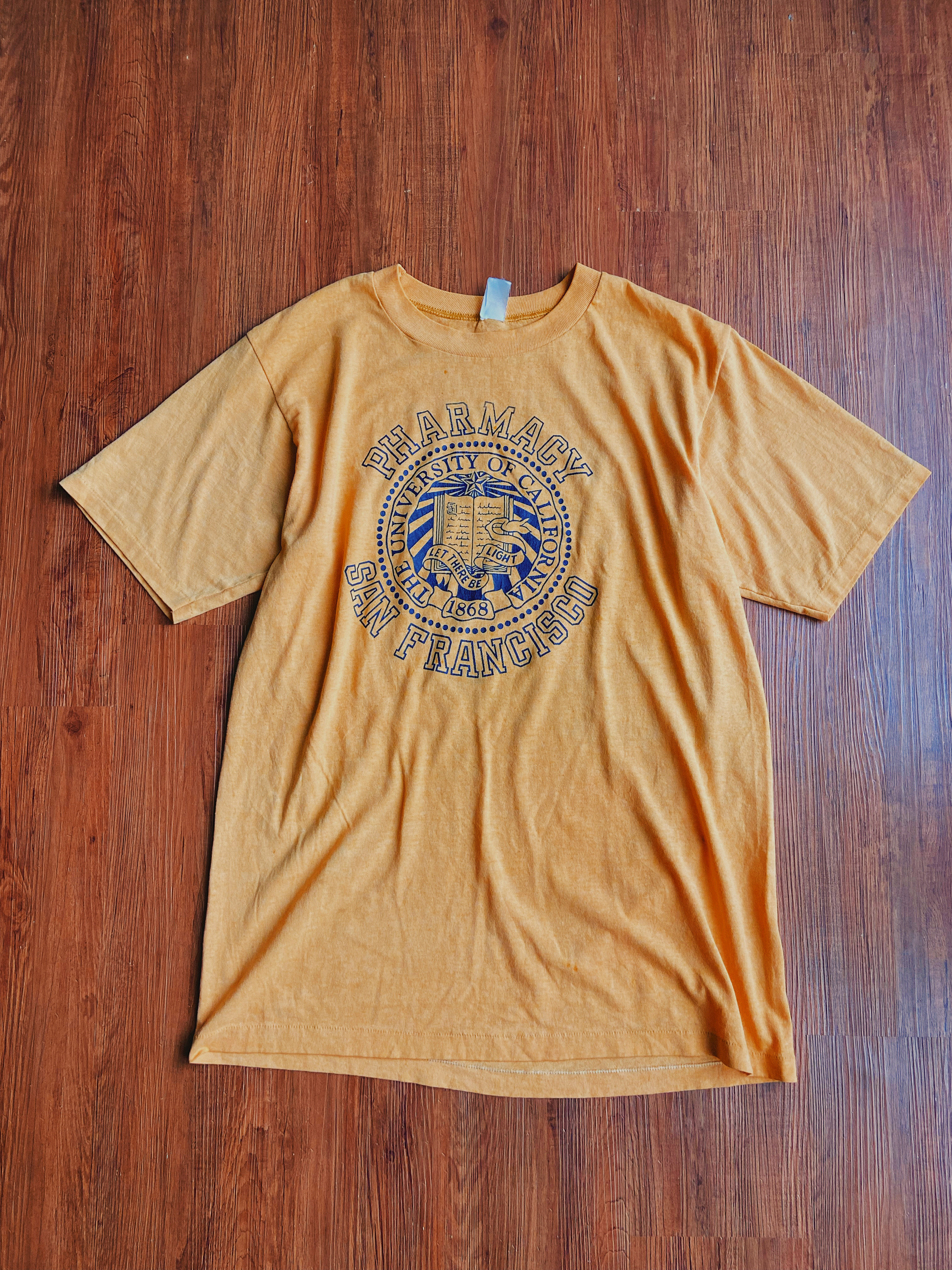 Vintage T-shirt / 古著加州大學短Ｔ