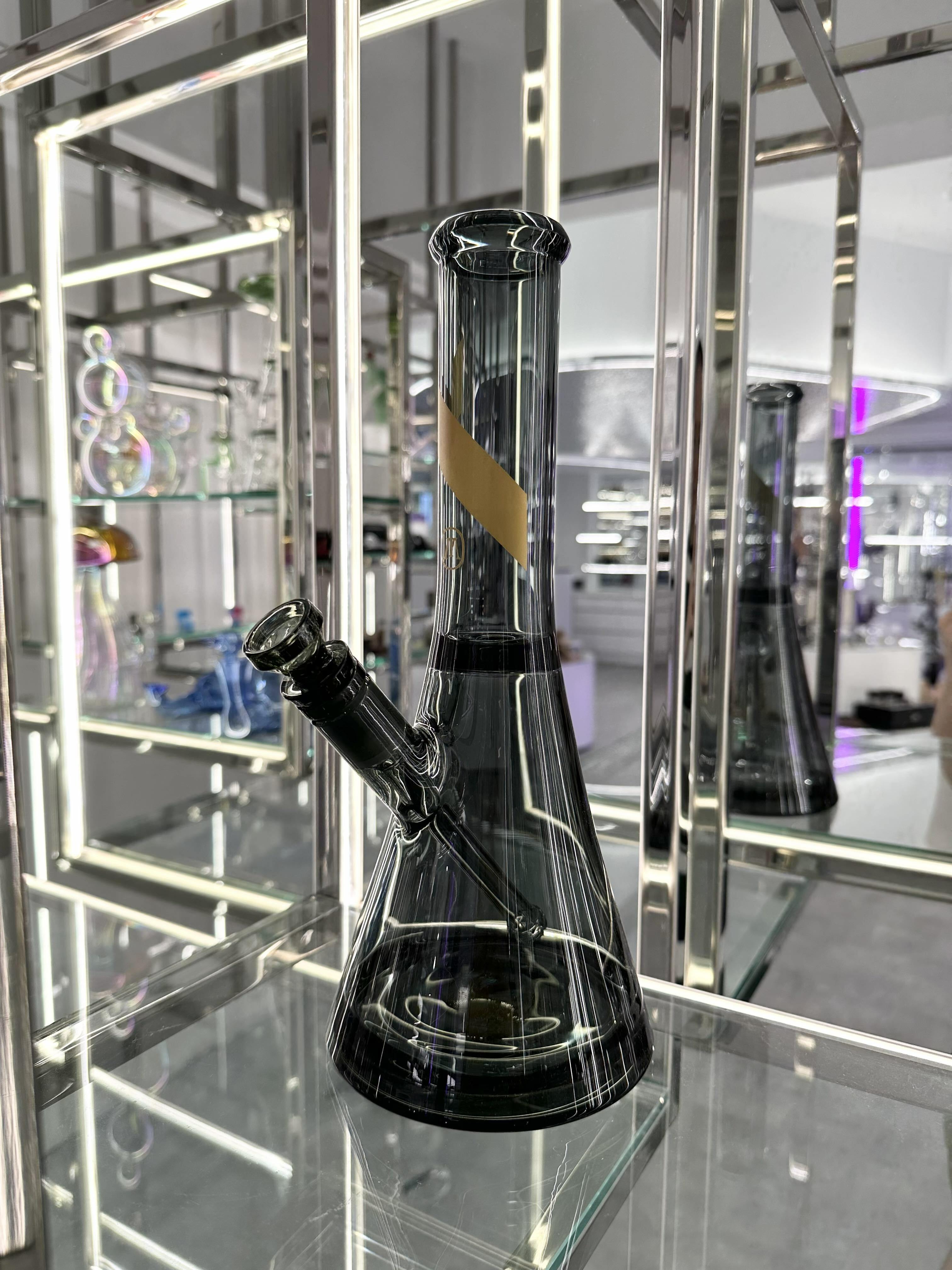 Marley Natural Beaker 煙燻燒杯 玻璃藝術品 (BONG)